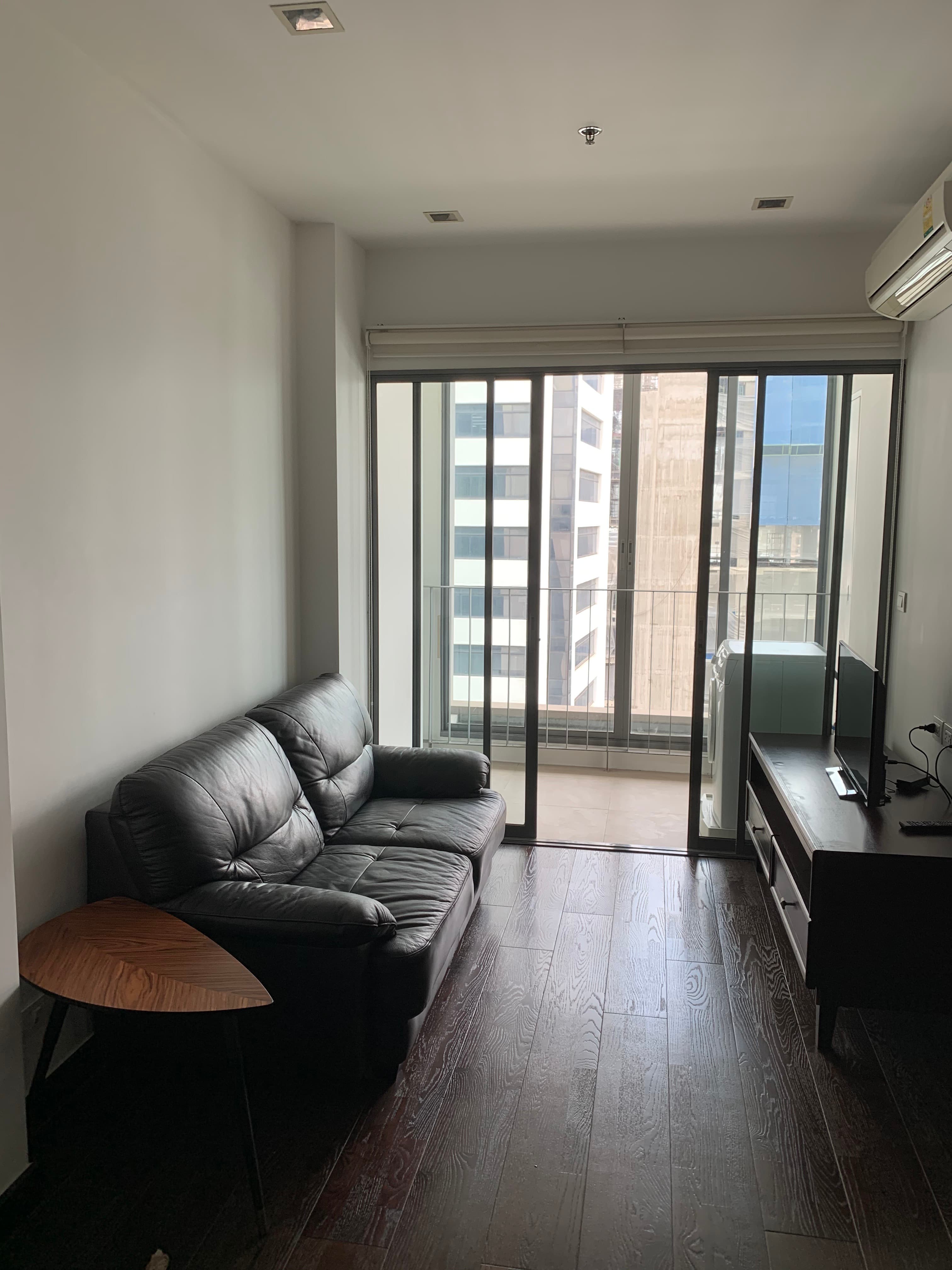 Ideo Q Phayathai · 1 Bed Condo, 50 sqm, for Rent