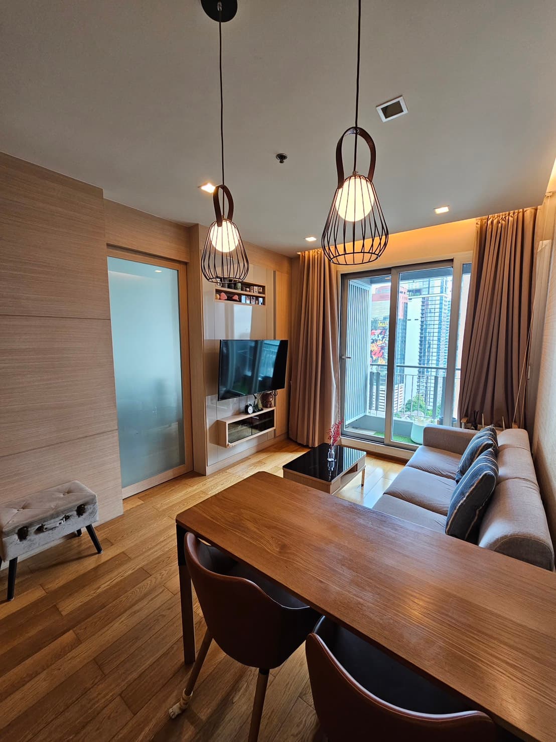 The Address Asoke · 1 Bed Condo, 45 sqm, for Rent