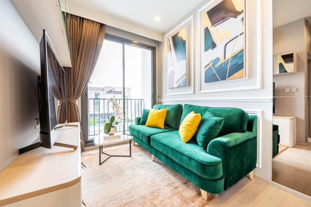 M Thonglor 10 · 2 Beds Condo, 58 sqm, for Sale or Rent