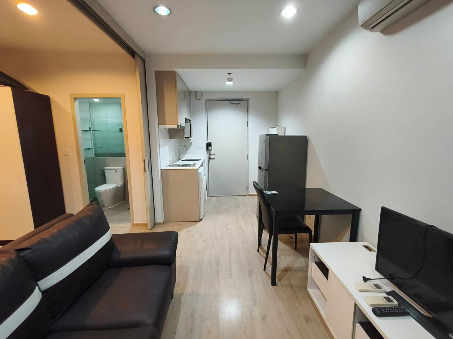 ขาย/เช่า คอนโด Ideo Q Ratchathewi · 1 ห้องนอน · 34 ตร.ม.
