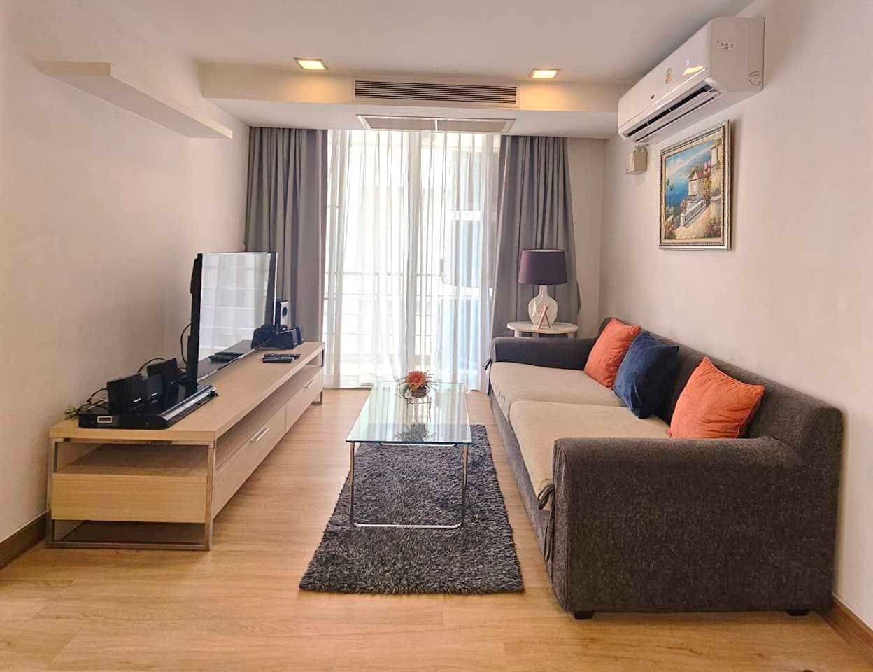 The Alcove Sukhumvit 49 · 2 Beds Condo, 68 sqm, for Rent