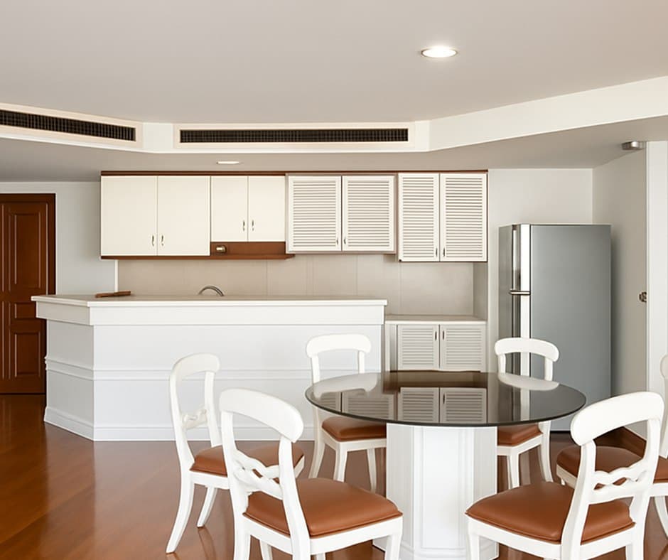 ให้เช่า คอนโด Las Colinas Condo · 2 ห้องนอน · 100 ตร.ม.