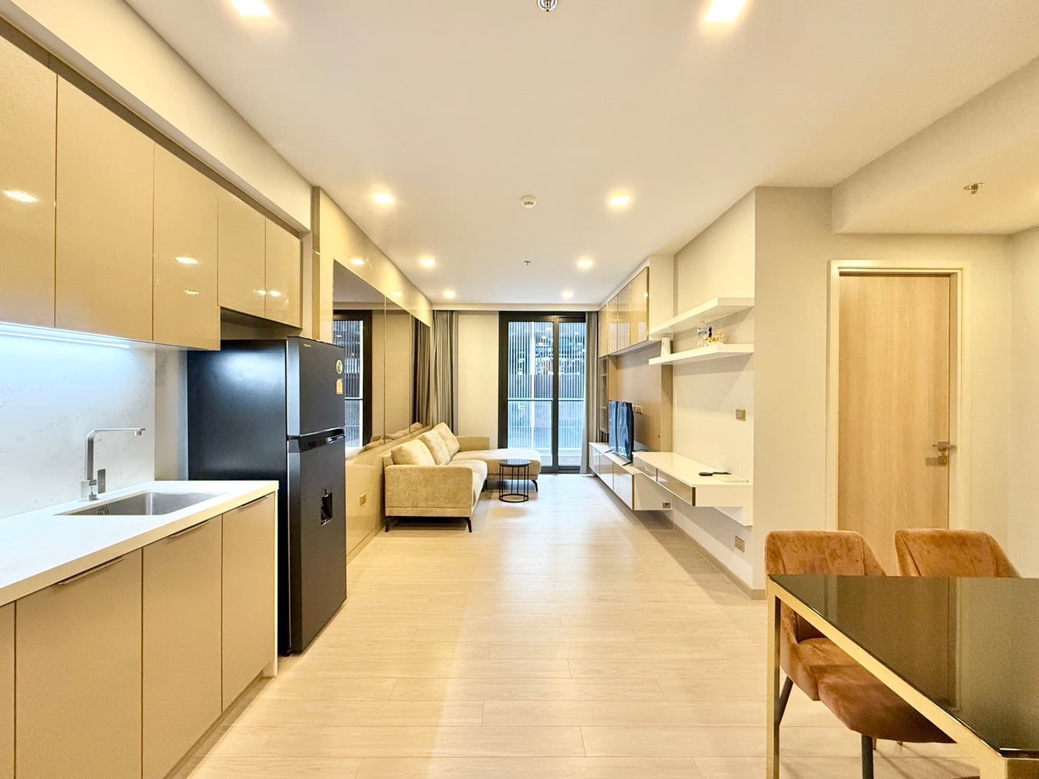 ขาย คอนโด One9Five Asoke - Rama9 · 2 ห้องนอน · 67.55 ตร.ม.