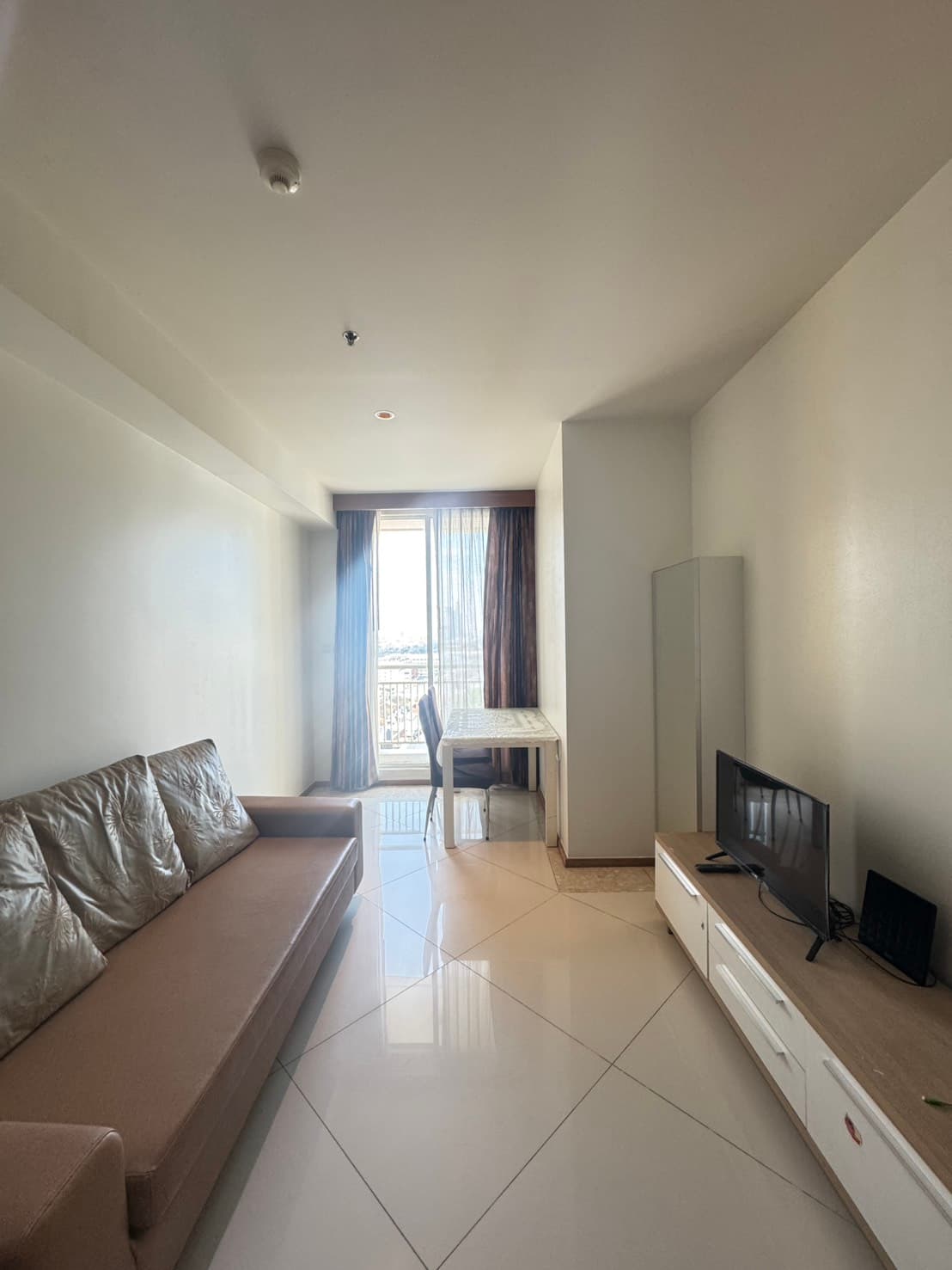 The Empire Place · 1 Bed Condo, 57 sqm, for Sale or Rent