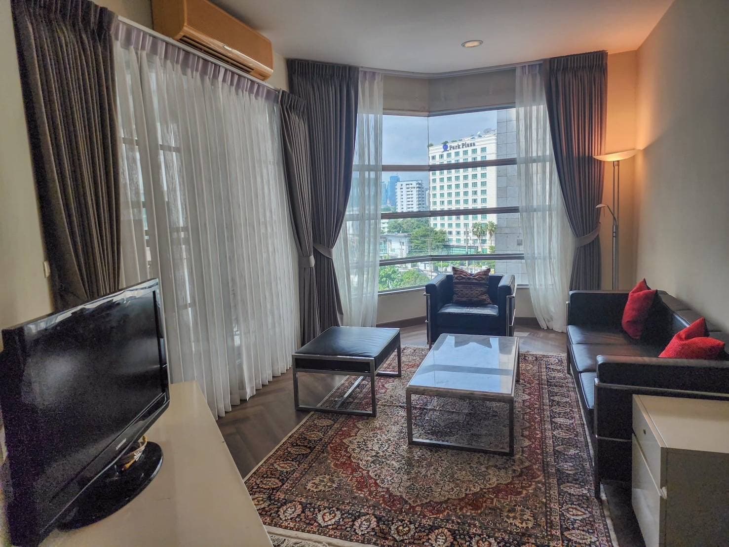 Citi Smart Sukhumvit 18 · 2 Beds Condo, 73 sqm, for Rent