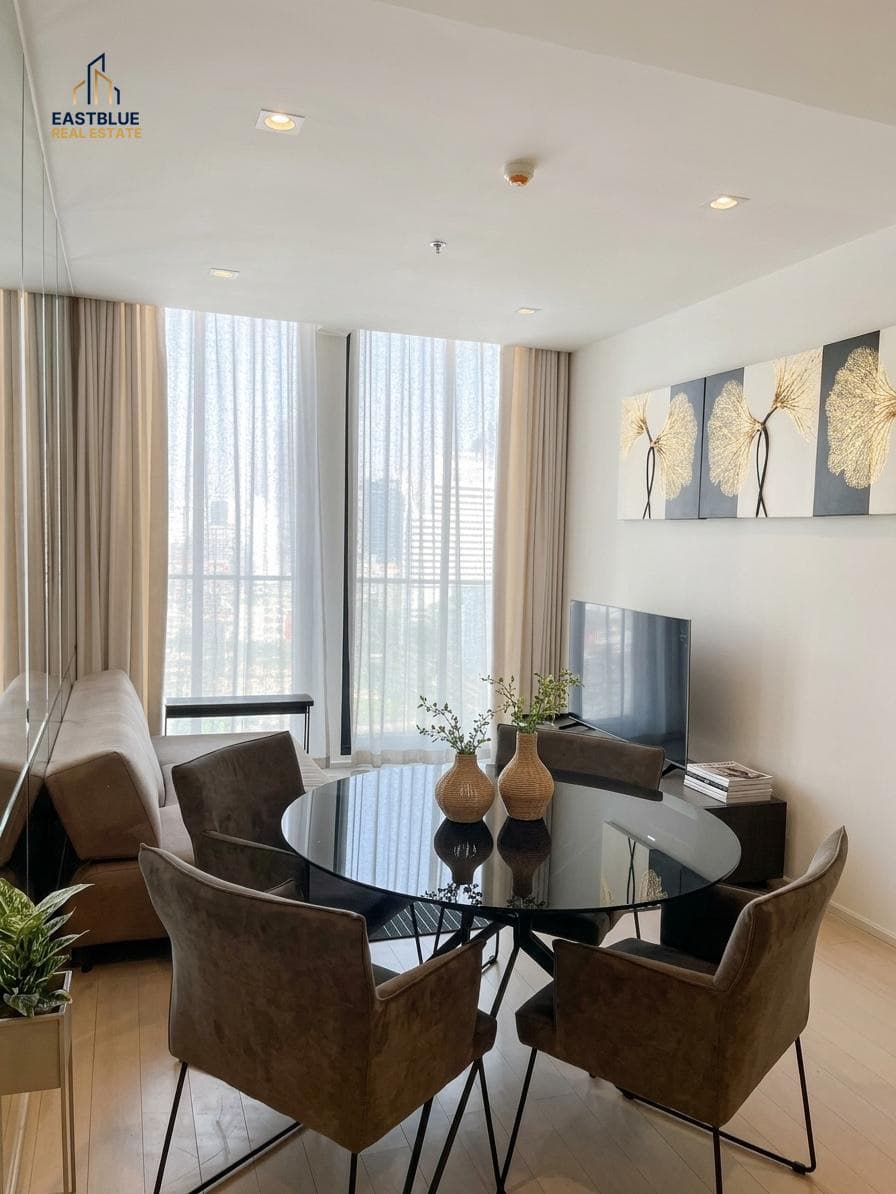 Noble Ploenchit · 2 Beds Condo, 60.5 sqm, for Rent