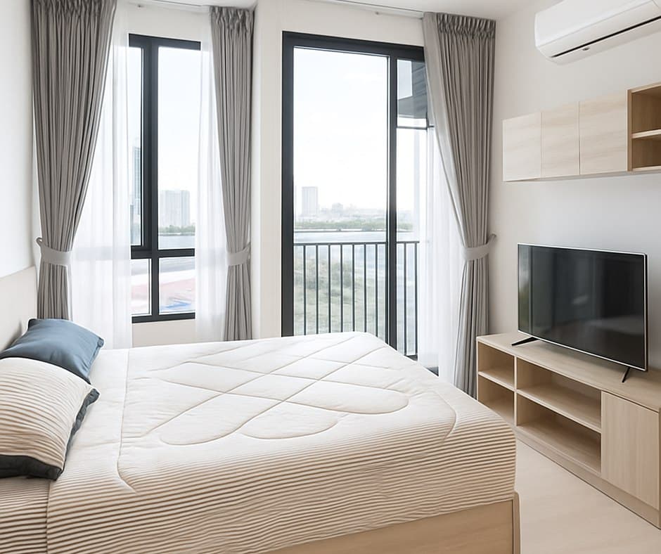 Maru Ekkamai 2 · 1 Bed Condo, 29 sqm, for Sale or Rent