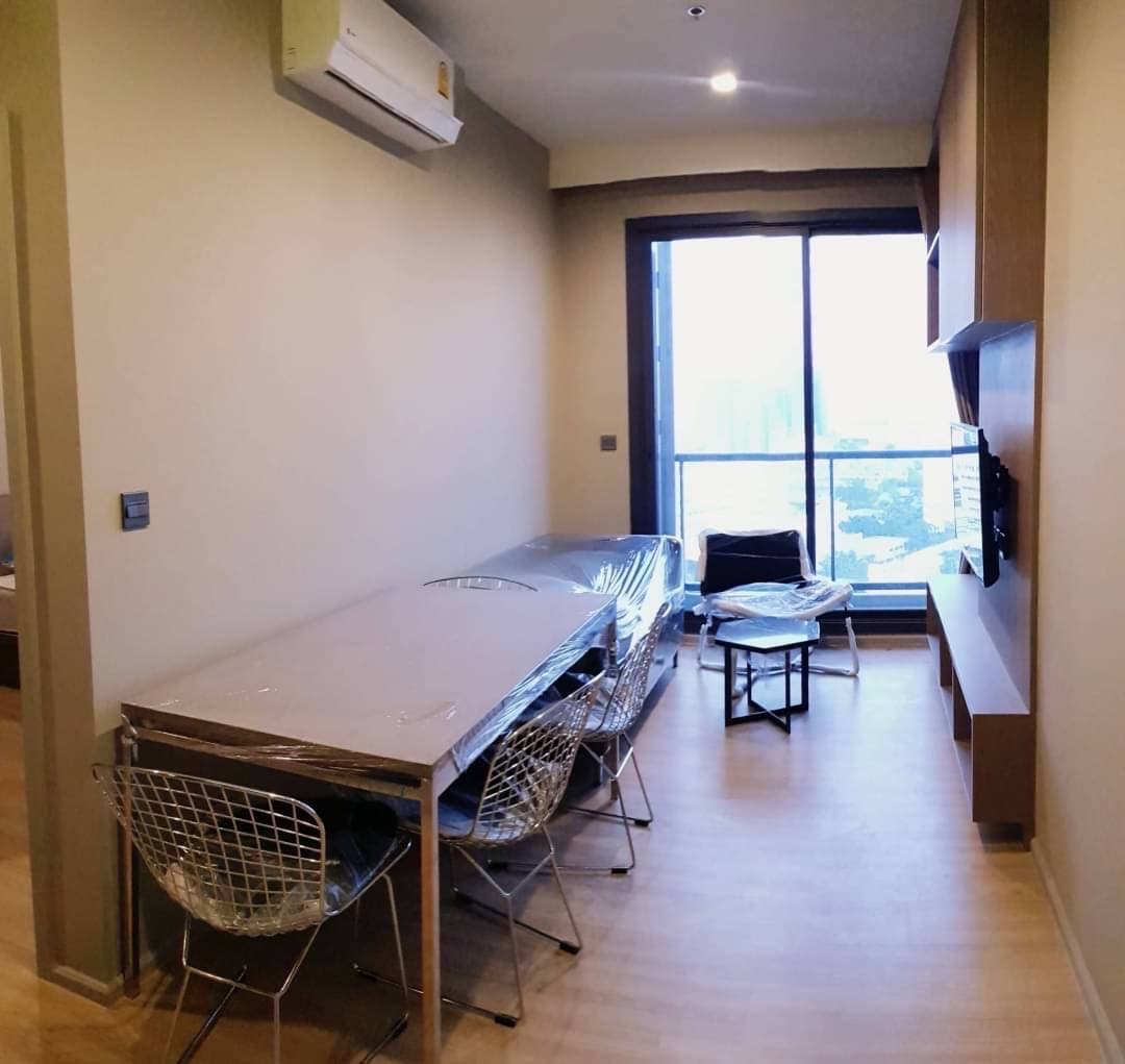 M Jatujak · 2 Beds Condo, 56.12 sqm, for Sale or Rent