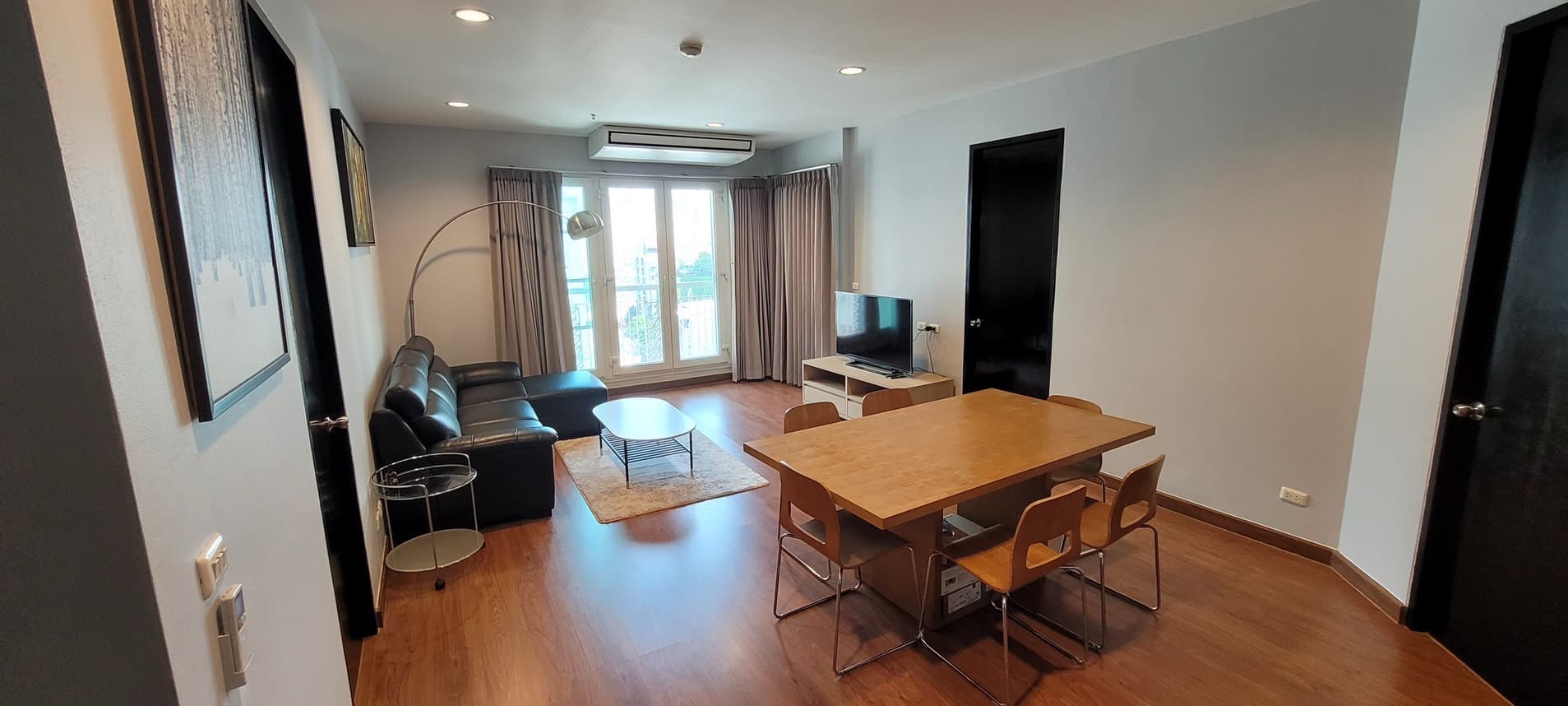 Citi Smart Sukhumvit 18 · 3 Beds Condo, 114.36 sqm, for Sale or Rent