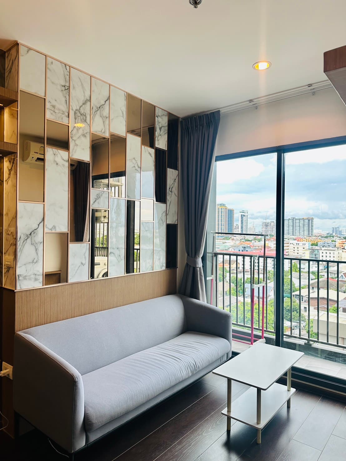 C Ekkamai · 1 Bed Condo, 30.45 sqm, for Sale or Rent