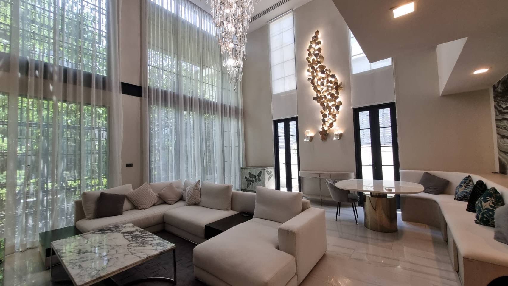 Quarter 31 · 4 Beds Condo, 425 sqm, for Rent