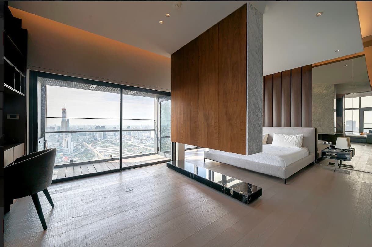 ขาย คอนโด Circle Living Prototype · 1 ห้องนอน · 135 ตร.ม.