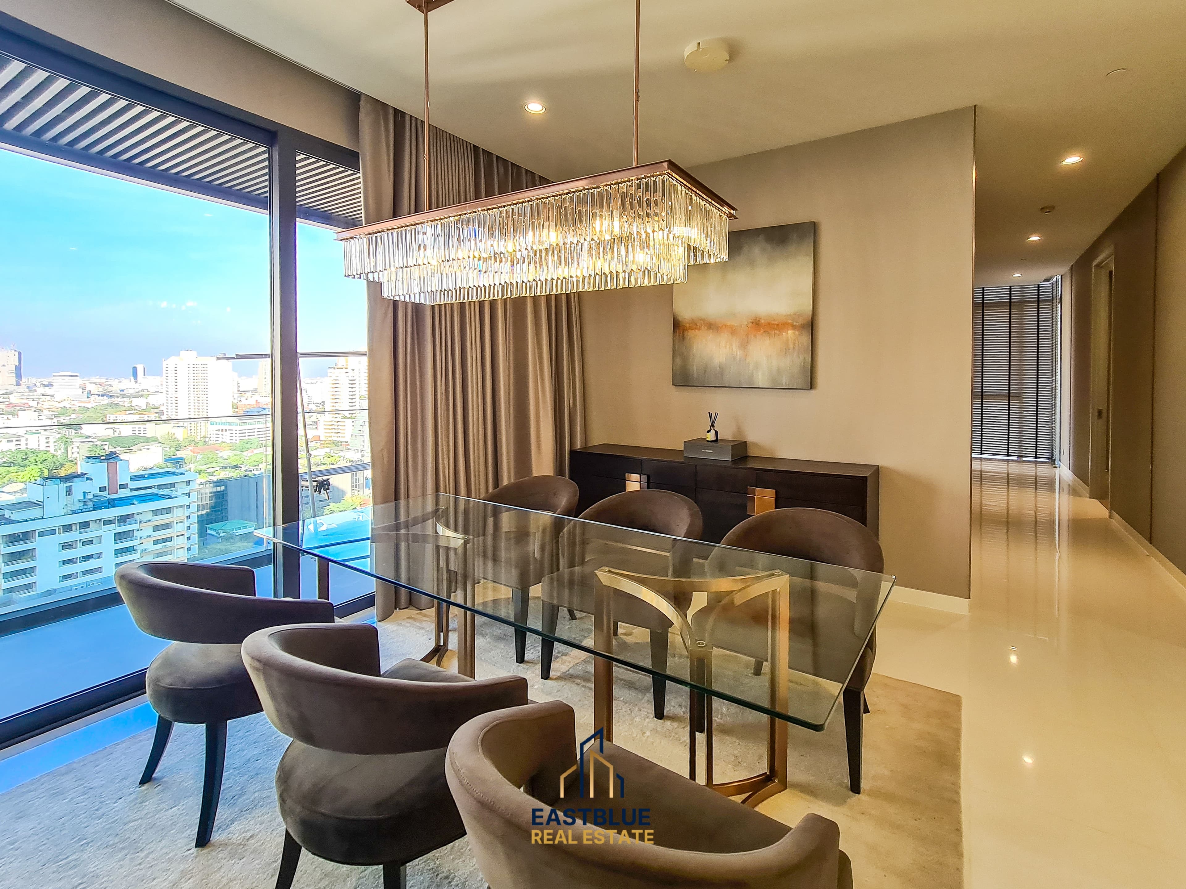 Vittorio Sukhumvit 39 · 2 Beds Condo, 140 sqm, for Sale or Rent
