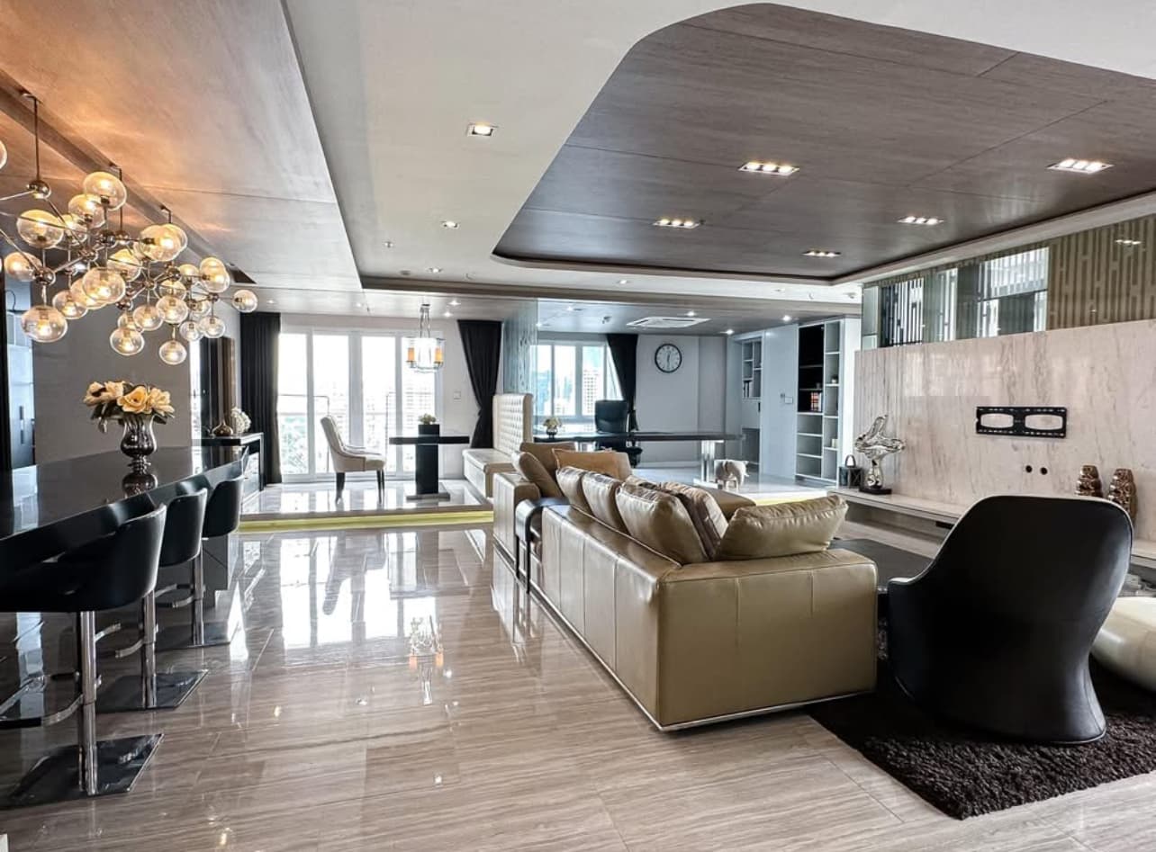 Citi Smart Sukhumvit 18 · 3 Beds Condo, 240 sqm, for Rent