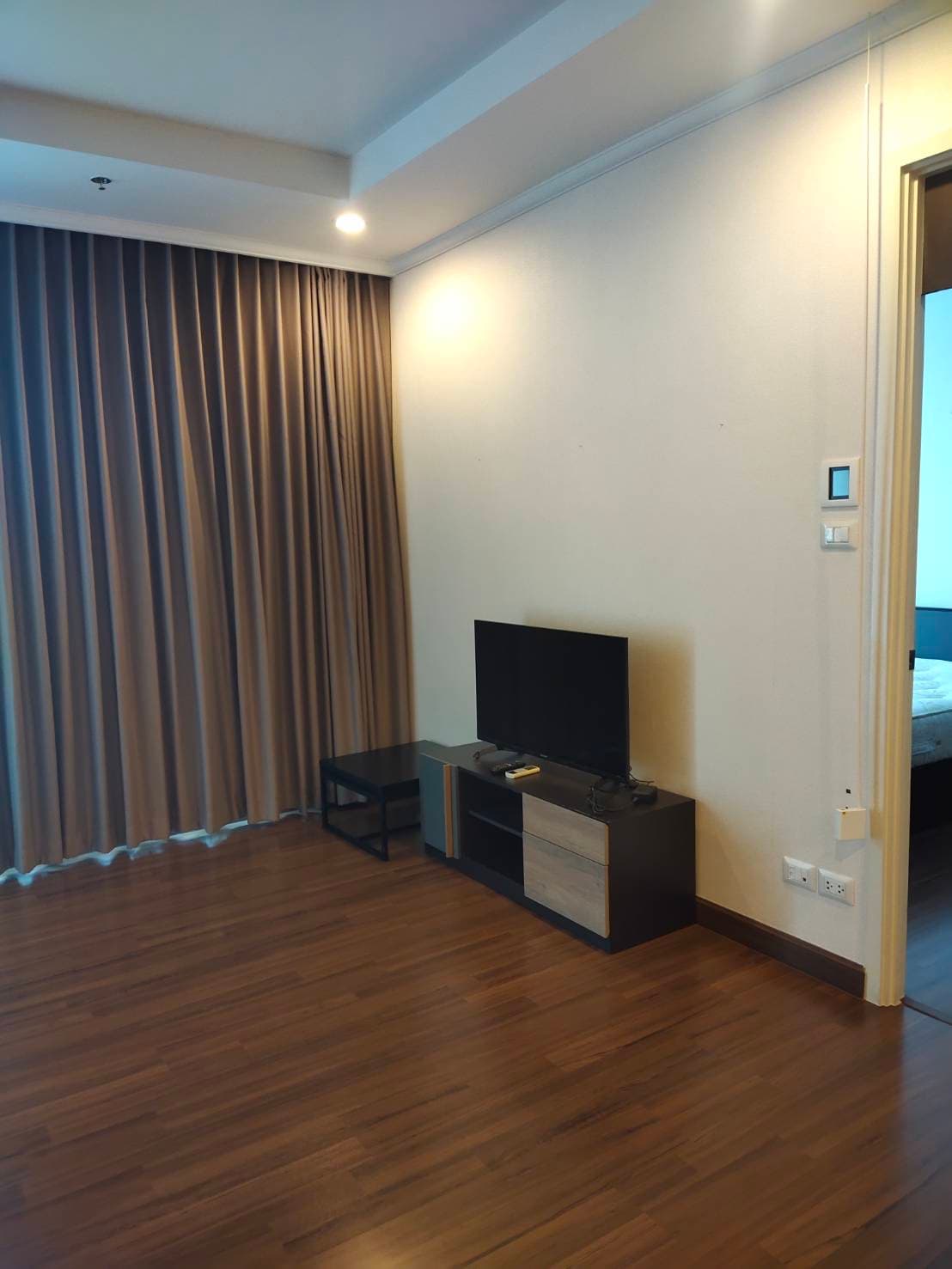 Condo Supalai Elite Sathorn near BTS Lumpini 1 bedroom 50 sq.m. priced at only 5.9 million!