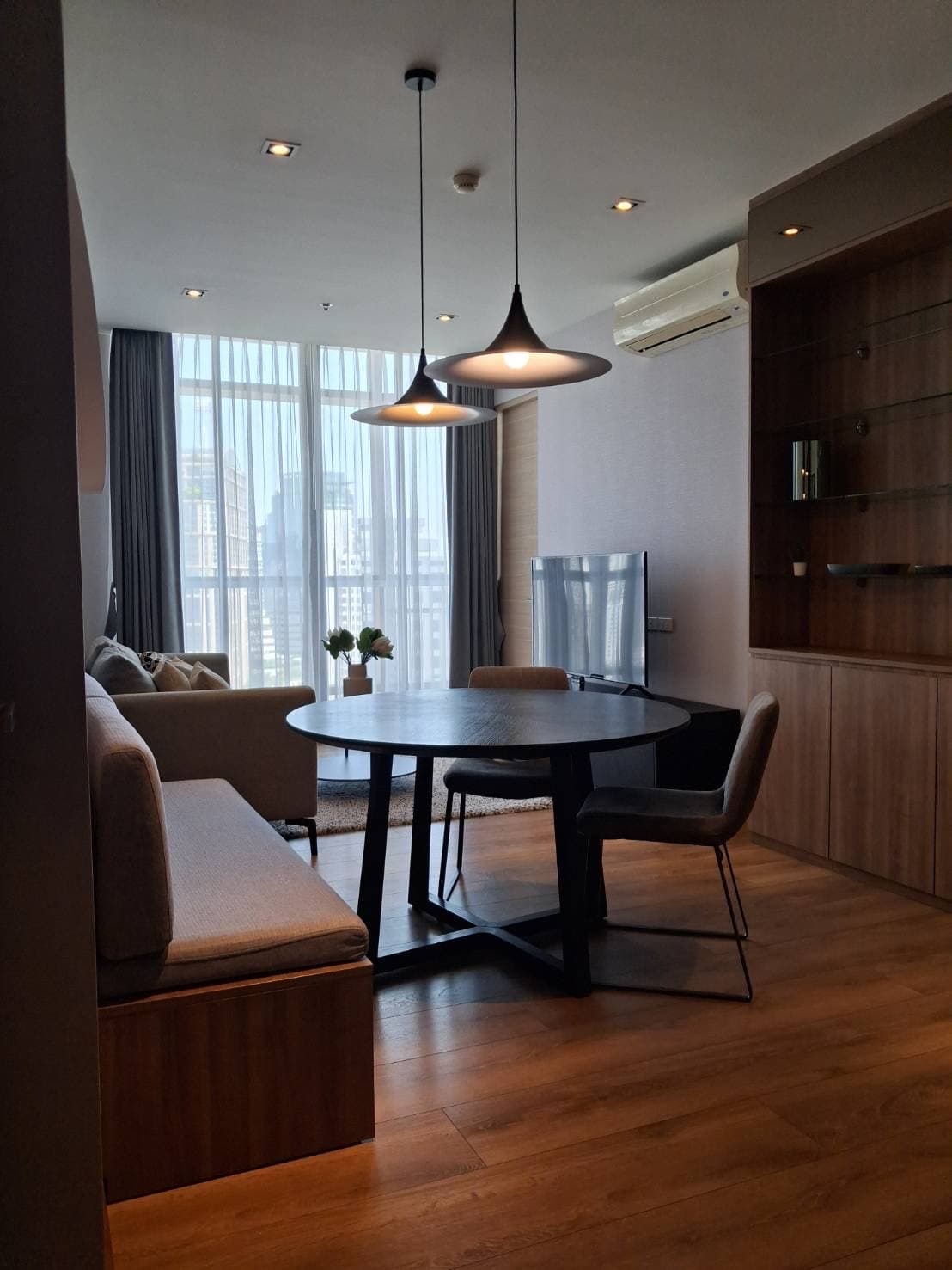 Park 24 · 2 Beds Condo, 55.62 sqm, for Rent