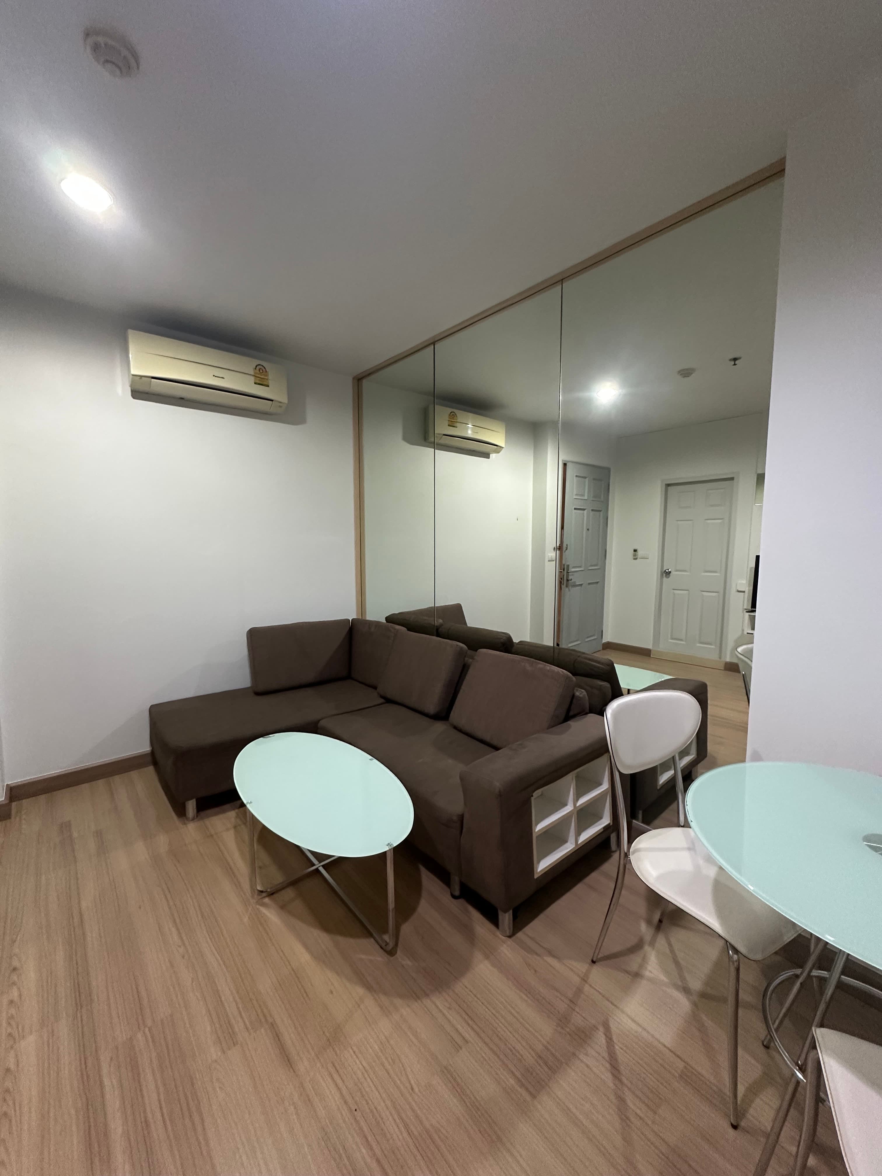 Life@Ratchada - Huaikhwang · 1 Bed Condo, 41 sqm, for Rent