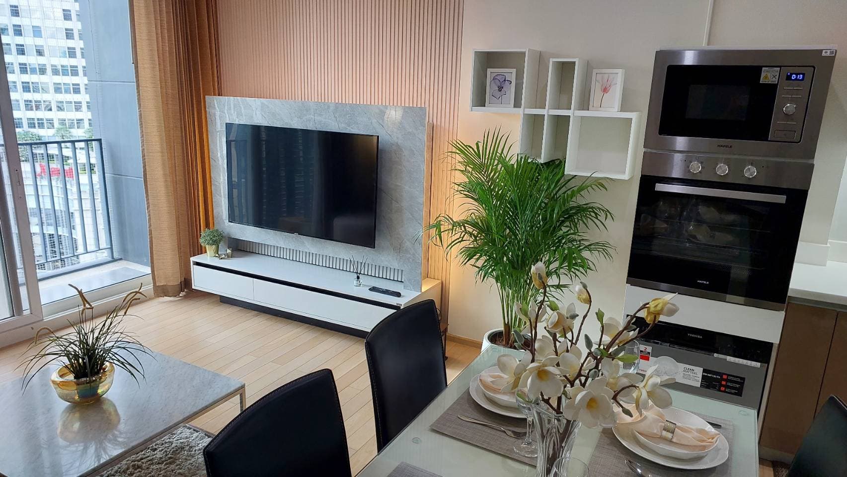 Siri At Sukhumvit · 2 Beds Condo, 68 sqm, for Rent