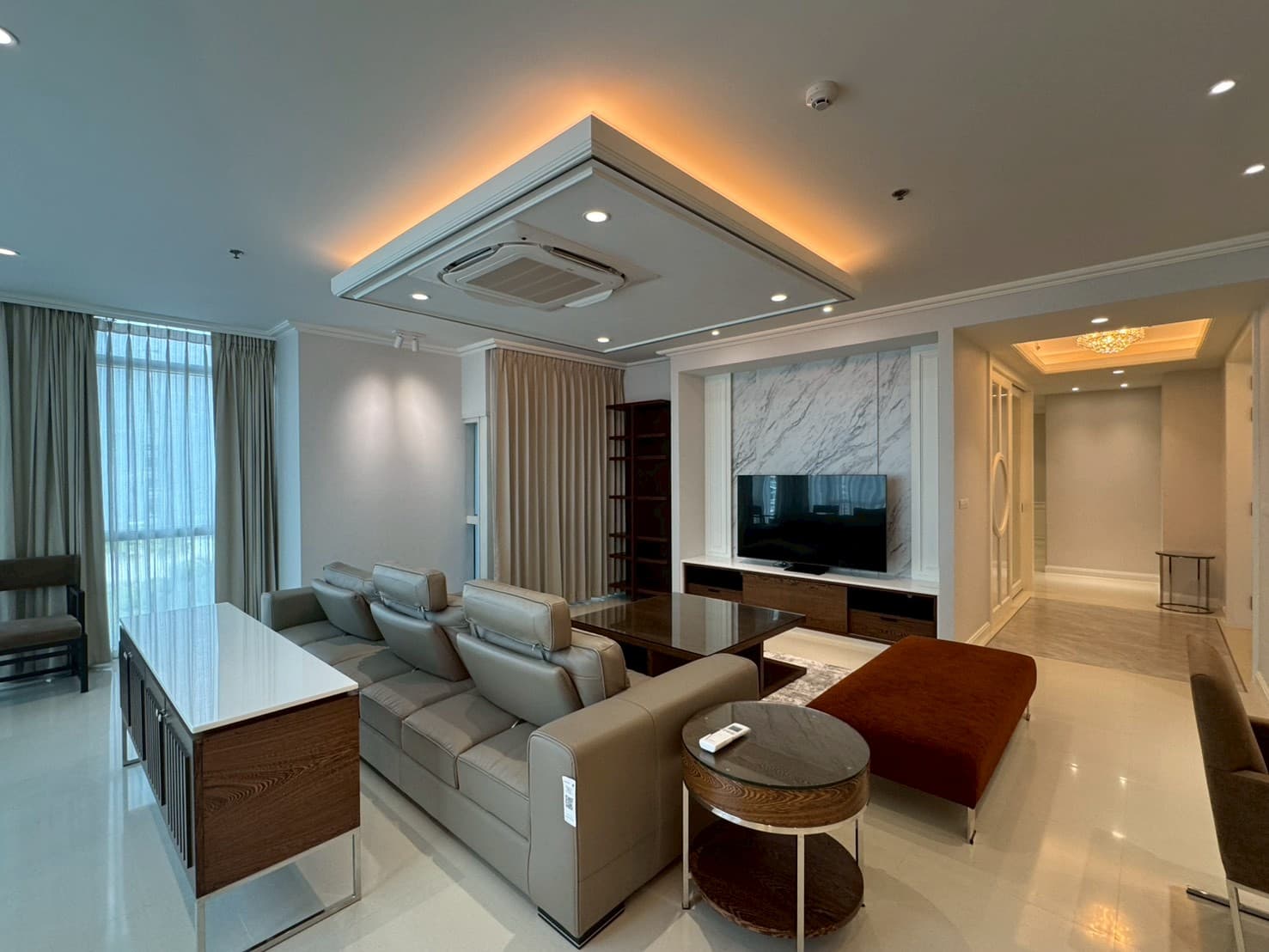 ให้เช่า คอนโด Athenee Residence · 3 ห้องนอน · 189 ตร.ม.