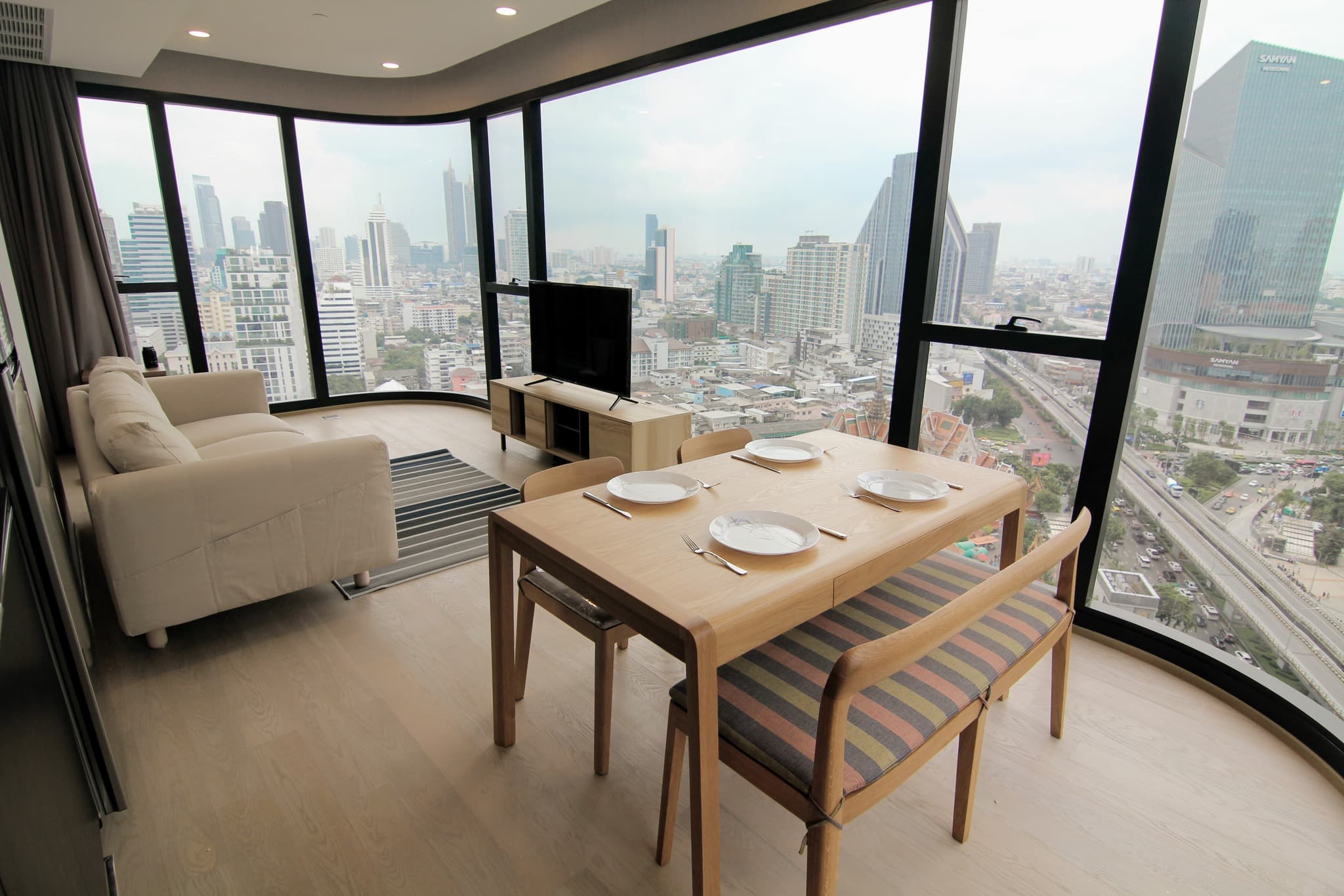Ashton Chula-Silom · 2 Beds Condo, 66 sqm, for Rent
