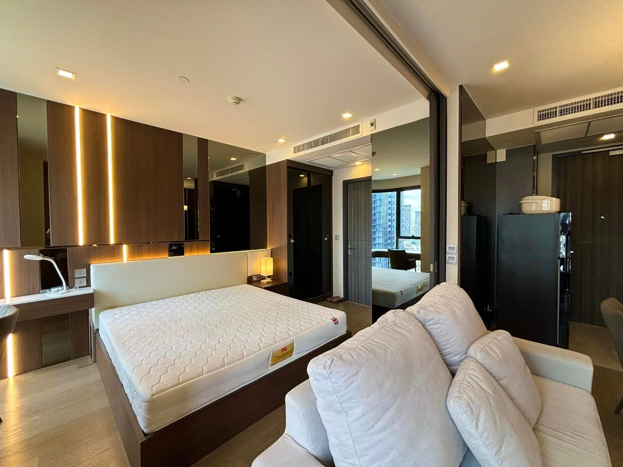 ให้เช่า คอนโด Ashton Asoke · 1 ห้องนอน · 35.58 ตร.ม.