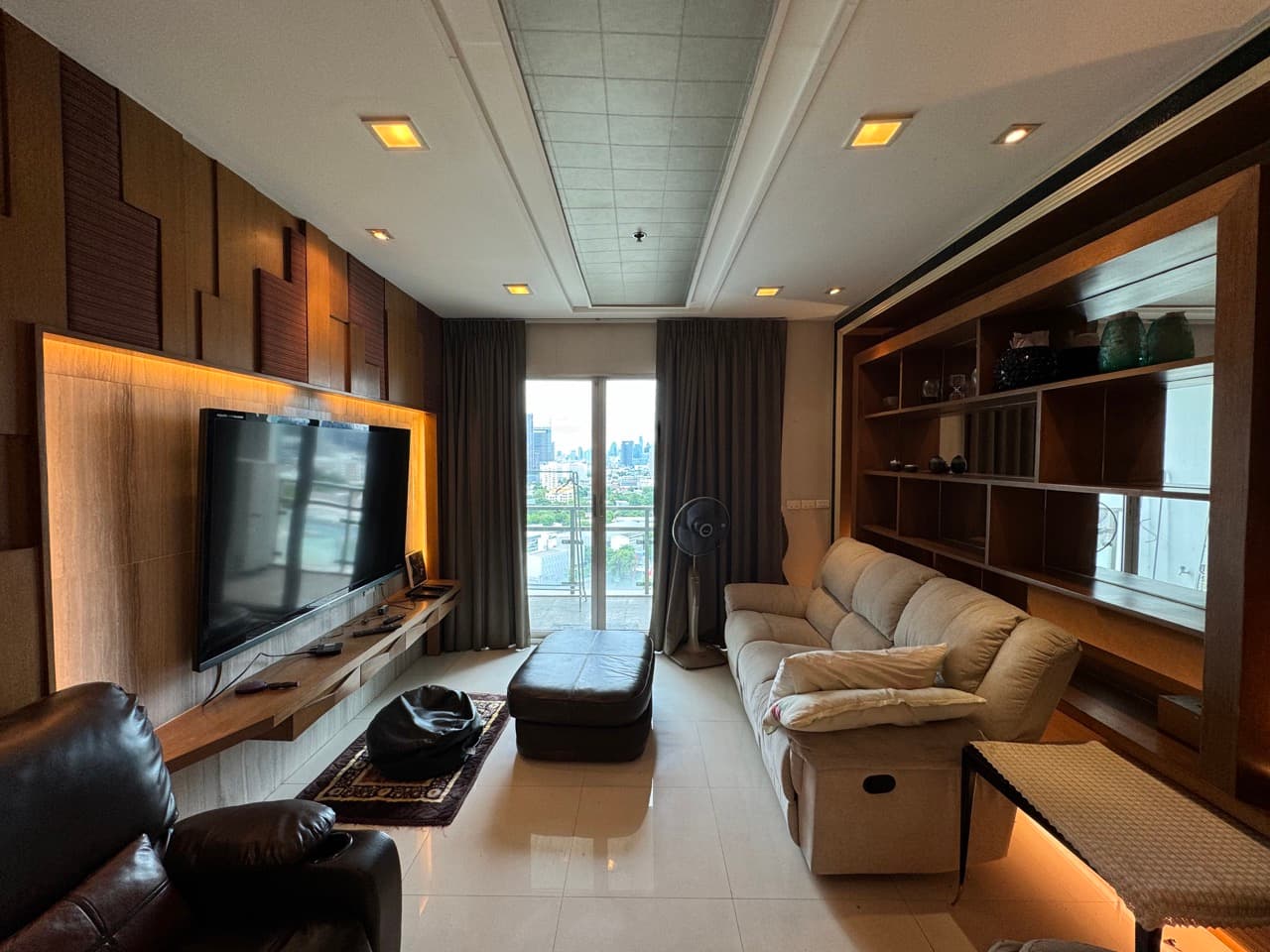 ขาย คอนโด Nusasiri Grand Condo · 3 ห้องนอน · 155 ตร.ม.