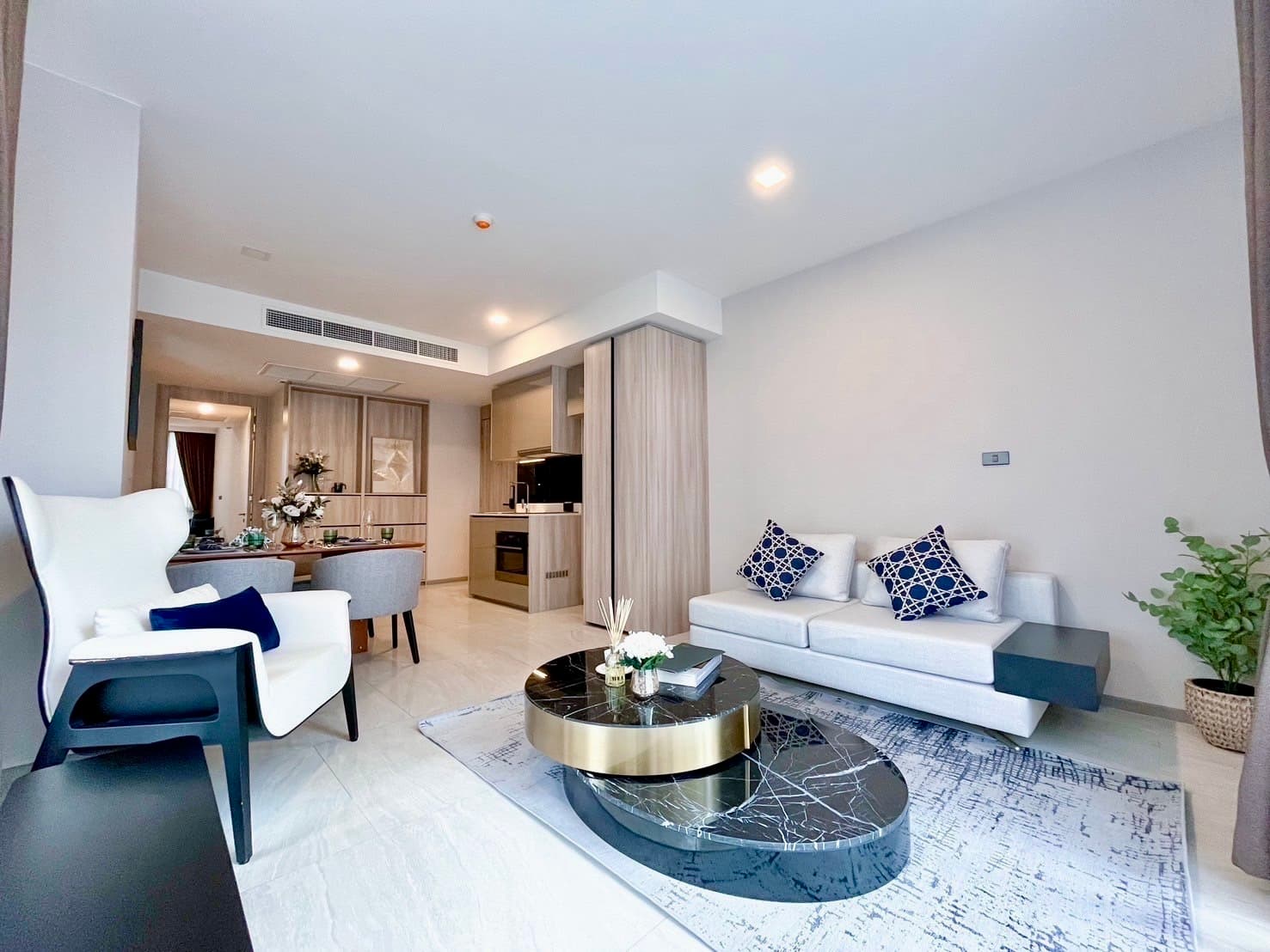 ขาย/เช่า คอนโด FYNN Sukhumvit 31 · 2 ห้องนอน · 70 ตร.ม.