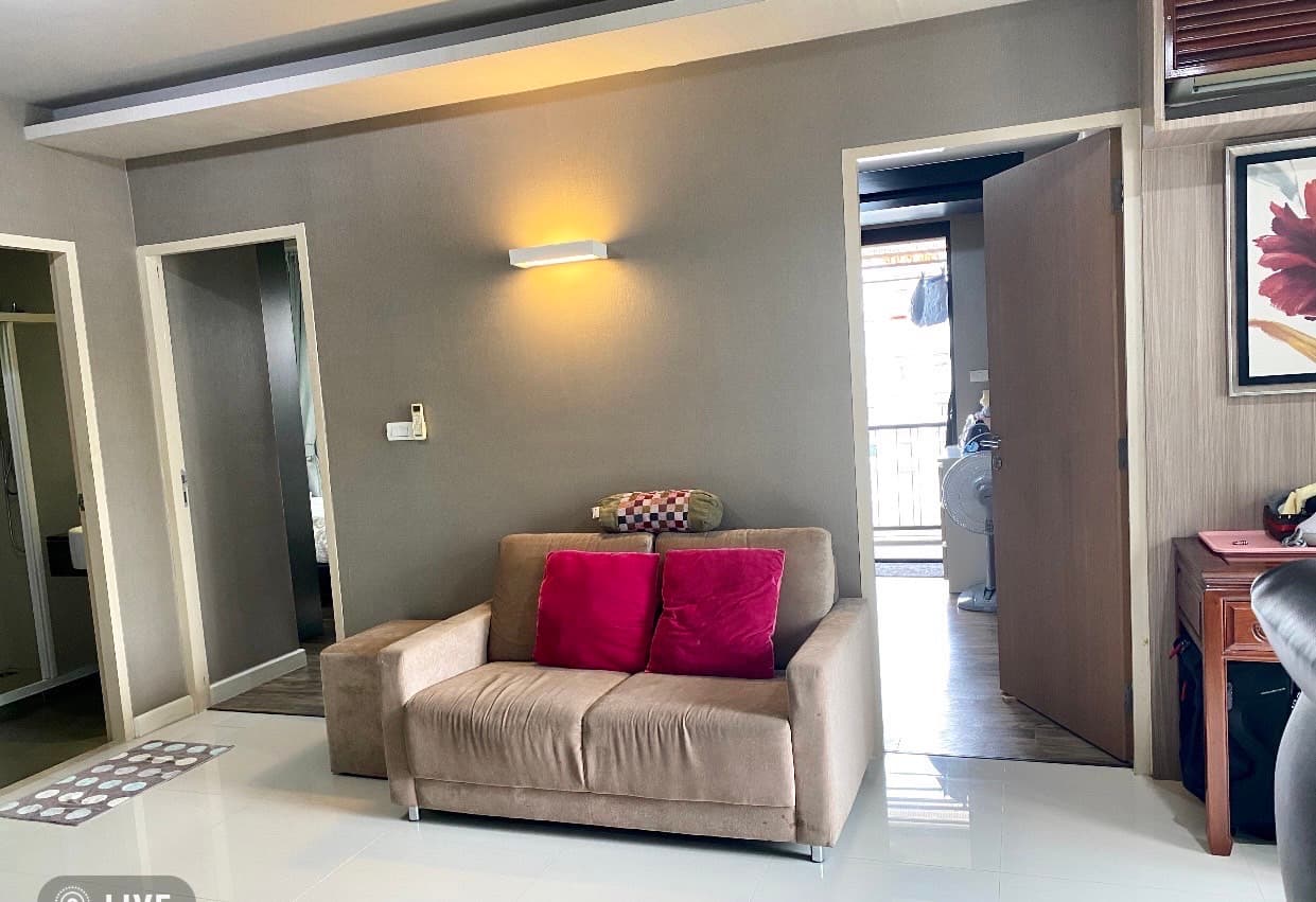 ให้เช่า คอนโด Le Cote Sukhumvit 14 · 2 ห้องนอน · 60 ตร.ม.