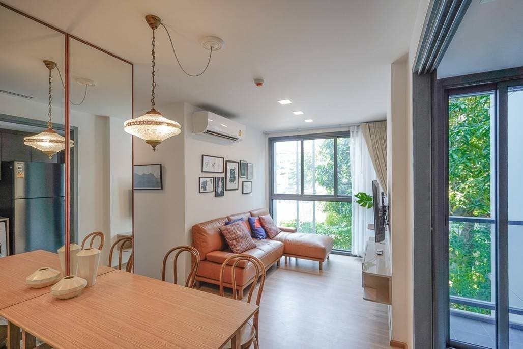 ขาย คอนโด TAKA HAUS EKAMAI 12 · 2 ห้องนอน · 52.5 ตร.ม.