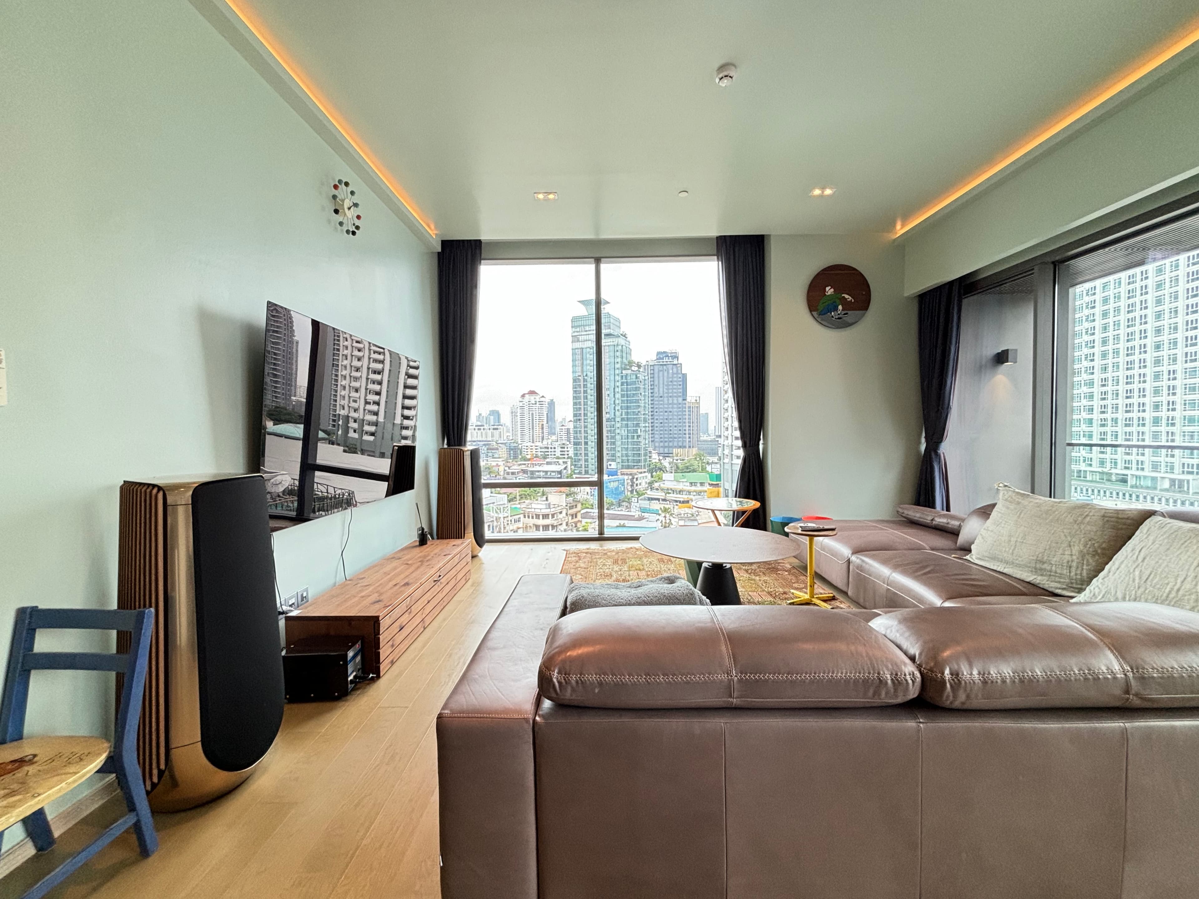 ขาย คอนโด The Strand Thonglor · 2 ห้องนอน · 107 ตร.ม.