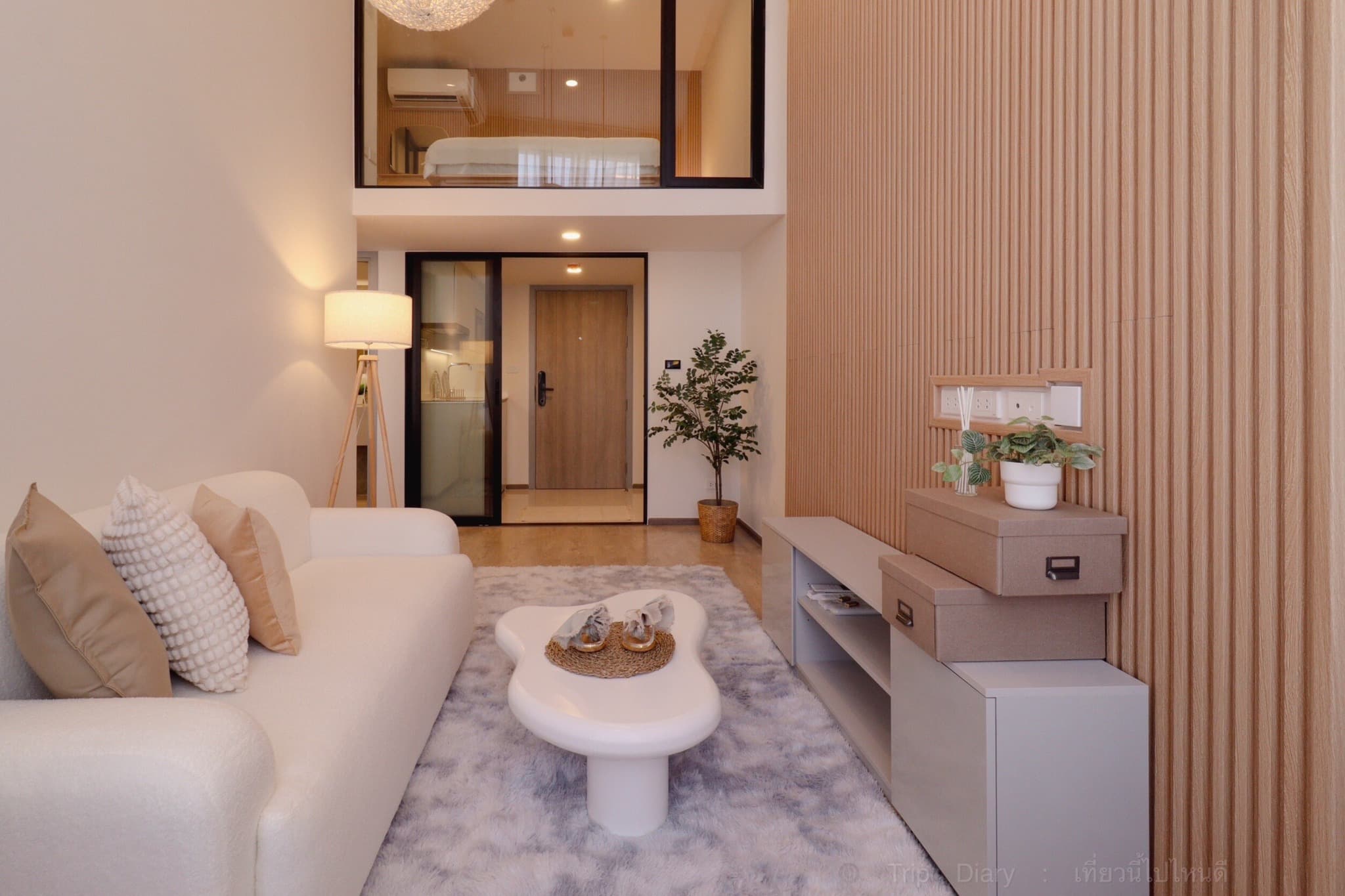ให้เช่า คอนโด SOHO Bangkok Ratchada · 2 ห้องนอน · 48 ตร.ม.
