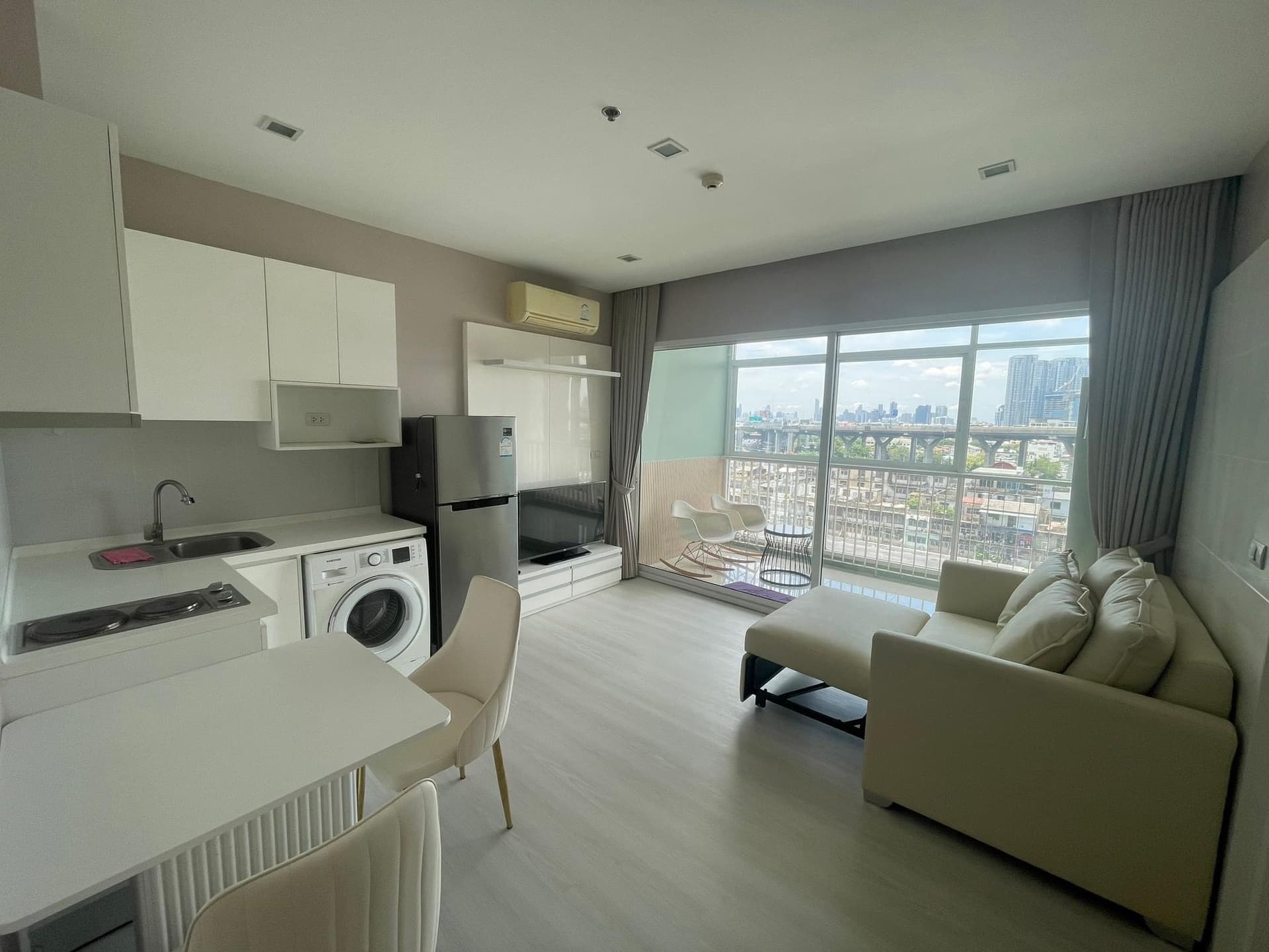 The Coast Bangna · 1 Bed Condo, 44 sqm, for Sale or Rent