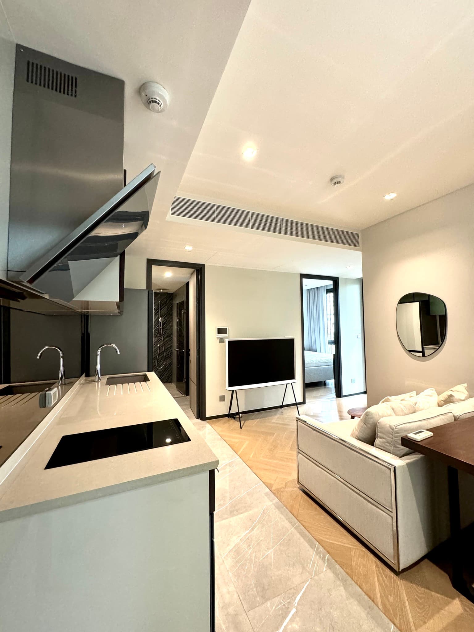 ให้เช่า คอนโด The Reserve Sukhumvit 61 · 1 ห้องนอน · 48 ตร.ม.