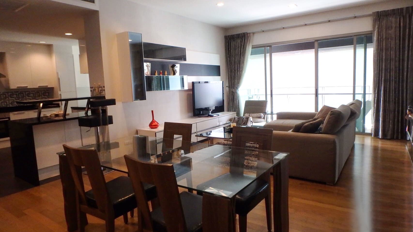 ให้เช่า คอนโด Fullerton · 3 ห้องนอน · 172 ตร.ม.