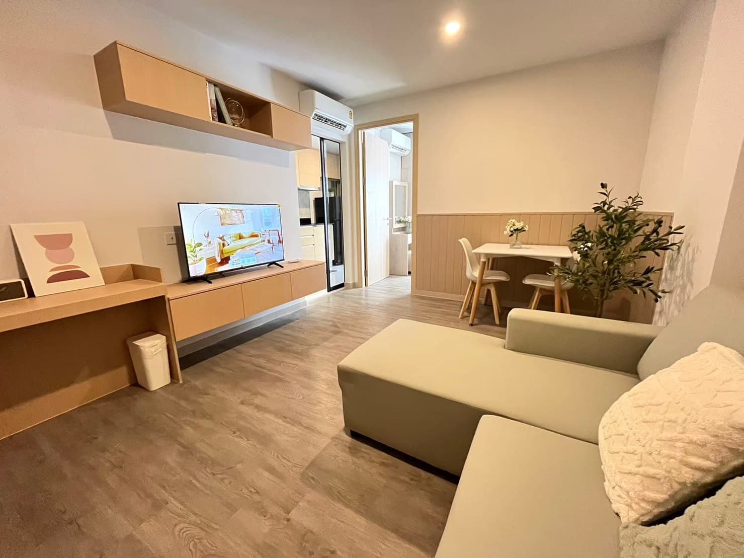 The SHADE Sathon 1 · 1 Bed Condo, 36 sqm, for Rent
