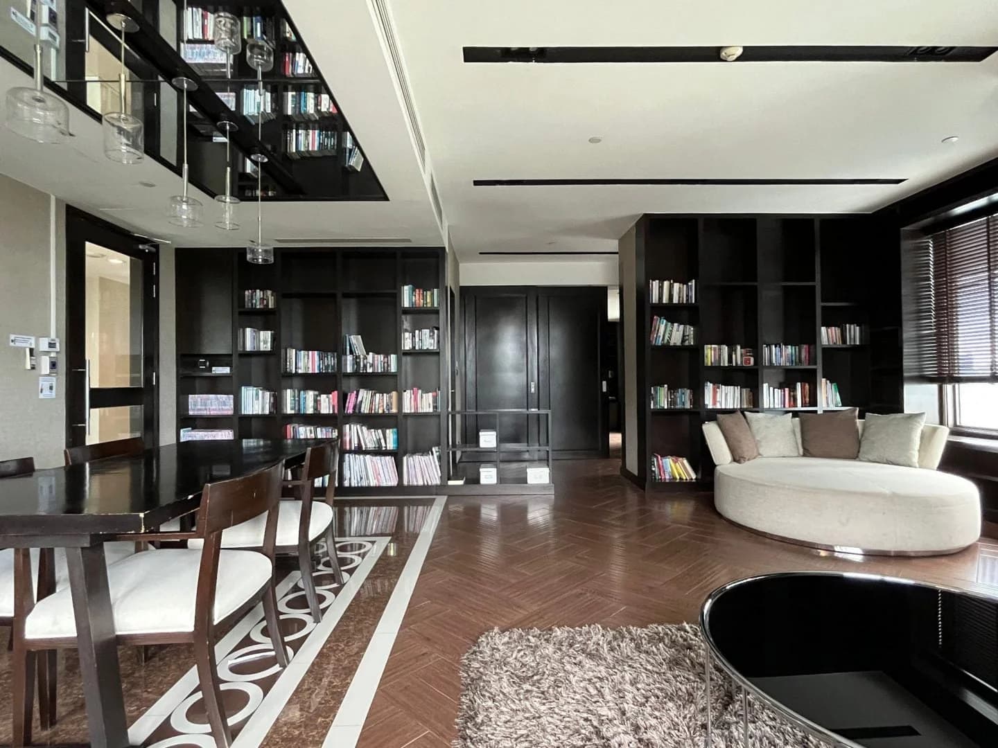 ขาย คอนโด Villa Asoke · 1 ห้องนอน · 40 ตร.ม.