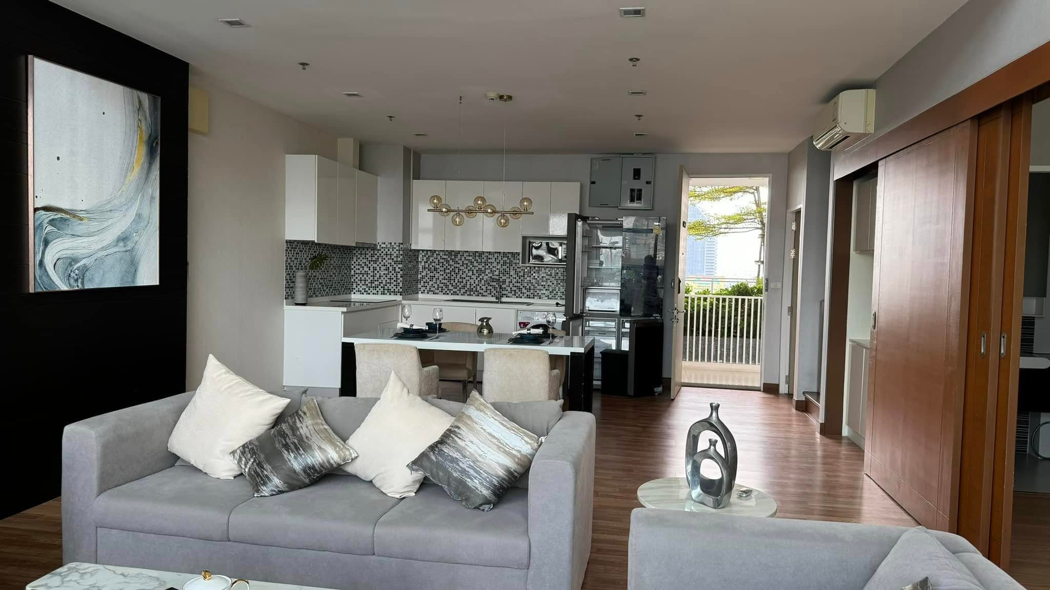 The Coast Bangna · 3 Beds Condo, 139 sqm, for Rent