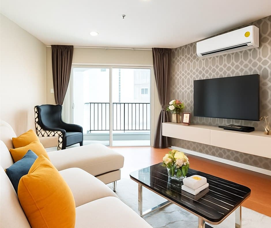 Belle Grand Rama 9 · 3 Beds Condo, 108 sqm, for Sale or Rent