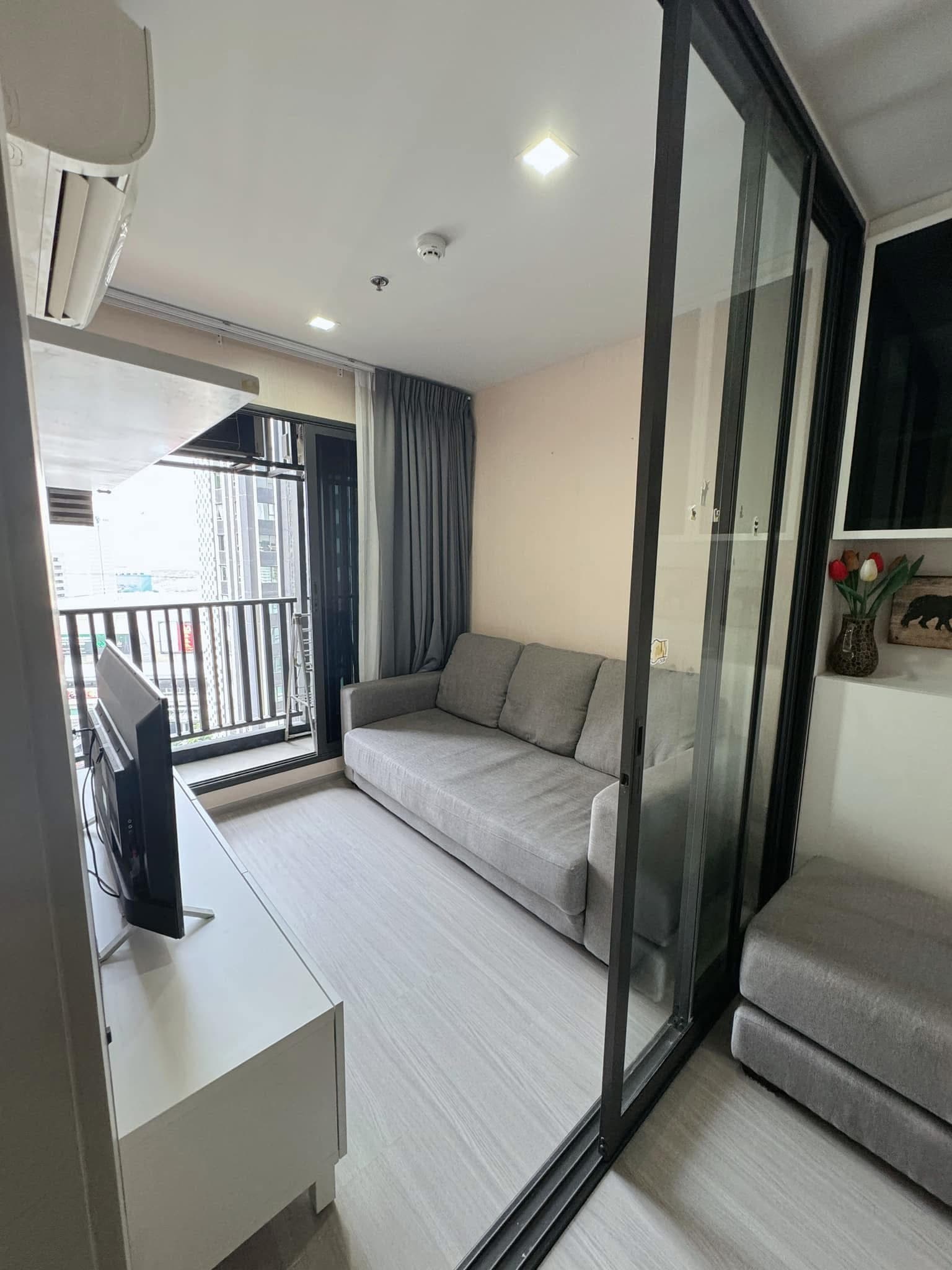 Life Ladprao · 1 Bed Condo, 36 sqm, for Rent