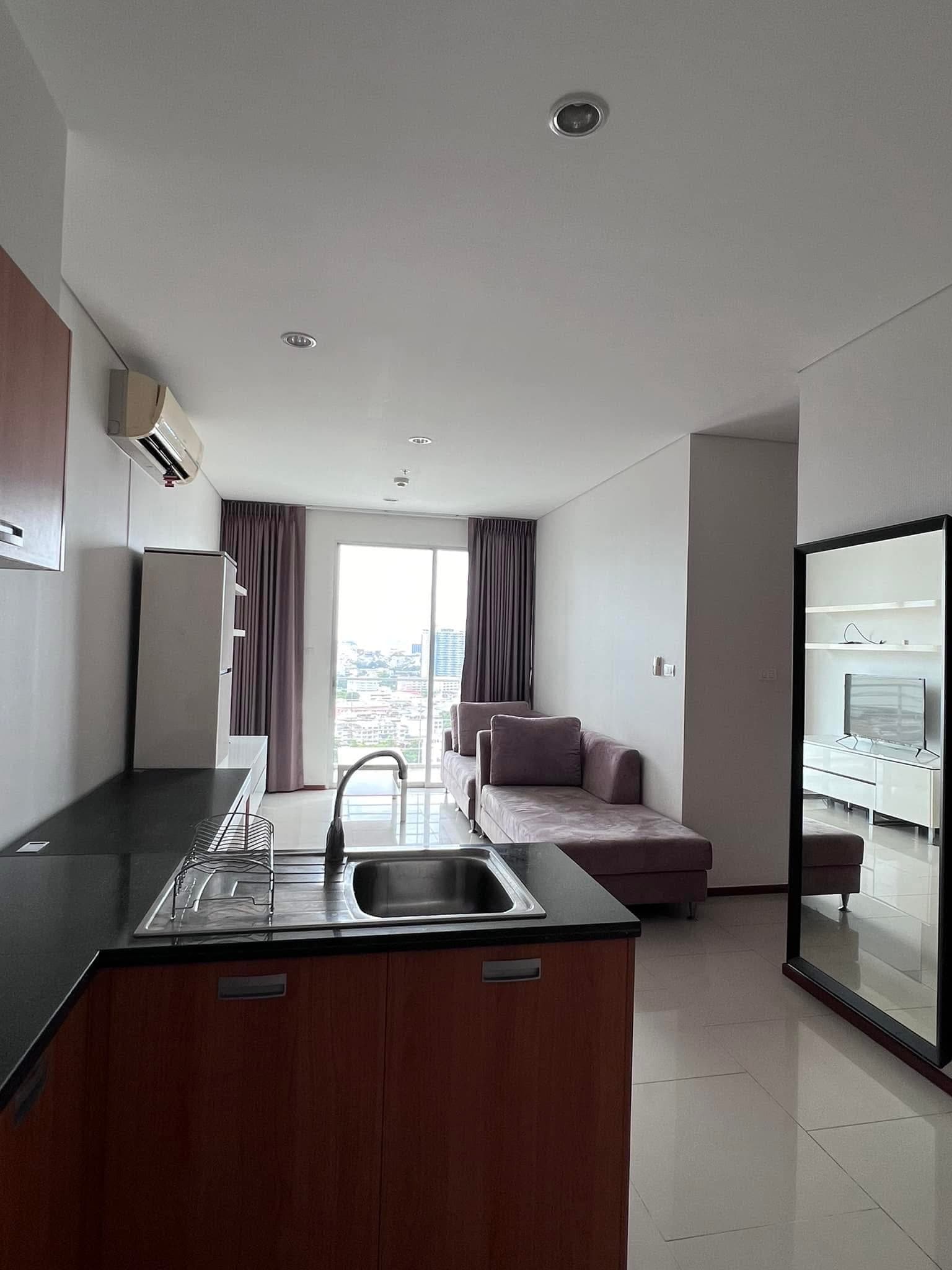 Villa Sathorn · 1 Bed Condo, 49.7 sqm, for Rent
