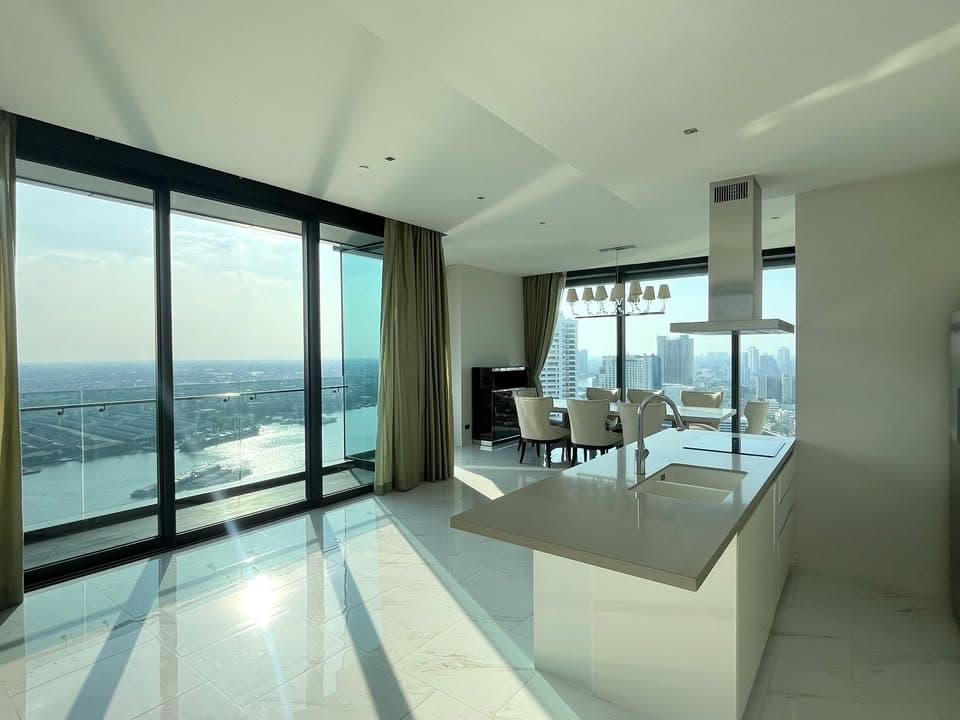 Canapaya Residences · 4 Beds Condo, 248 sqm, for Sale or Rent