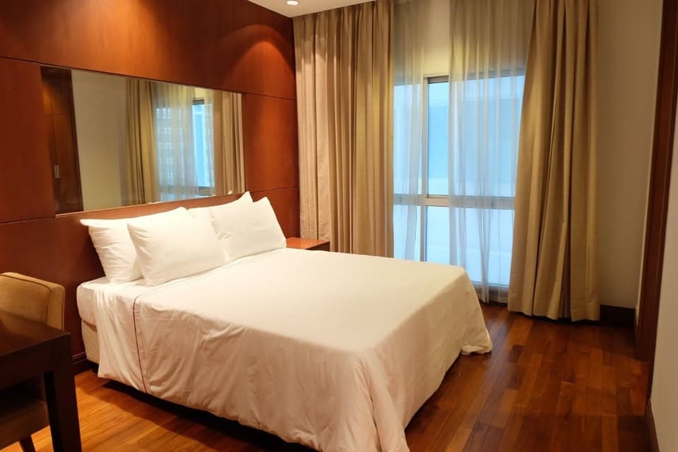 ให้เช่า คอนโด Royal President · 3 ห้องนอน · 220 ตร.ม.