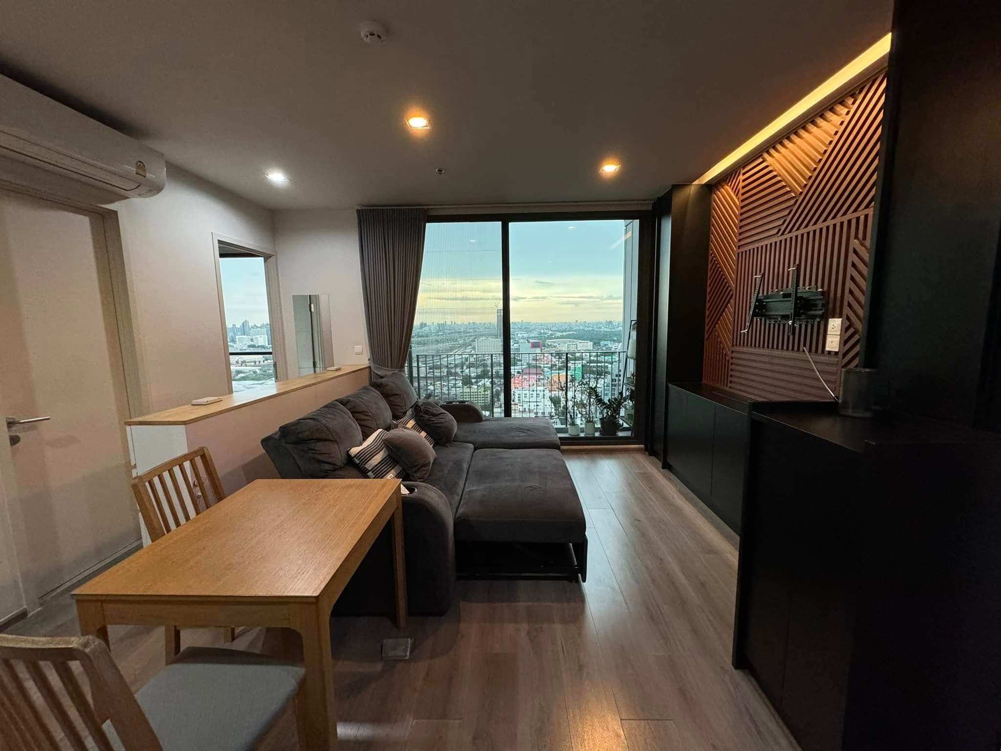 ขาย/เช่า คอนโด The Reserve Phahol - Pradipat · 2 ห้องนอน · 45 ตร.ม.