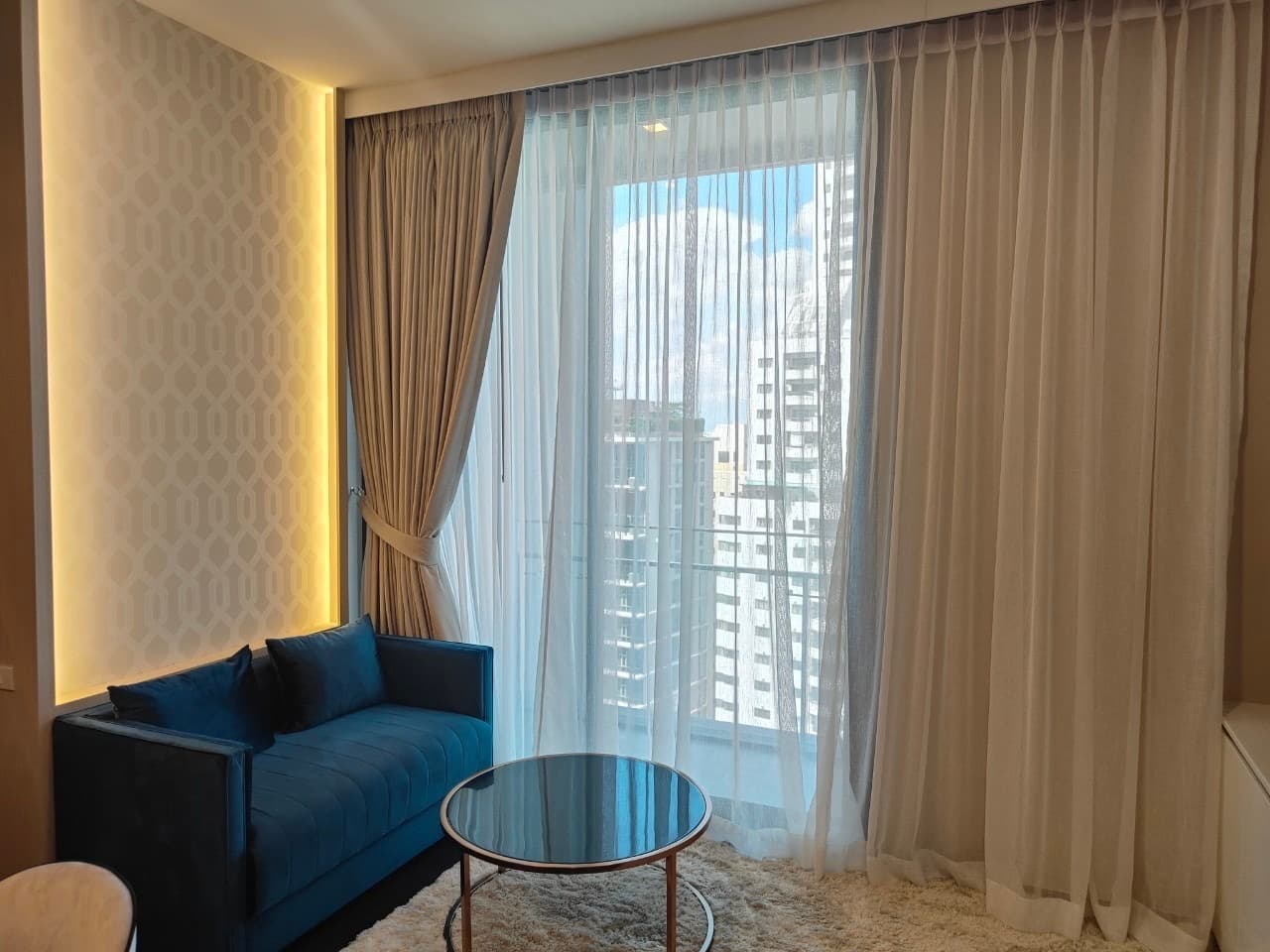 ให้เช่า คอนโด LAVIQ Sukhumvit 57 · 1 ห้องนอน · 45 ตร.ม.