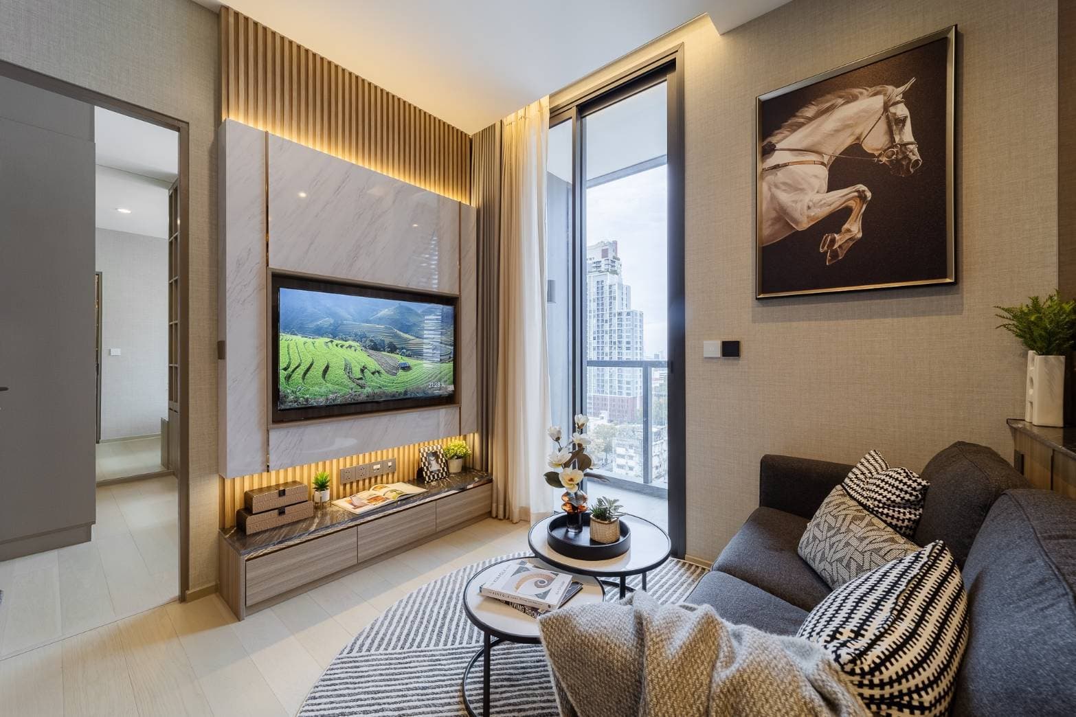 The Extro Phayathai-Rangnam · 1 Bed Condo, 32.69 sqm, for Rent