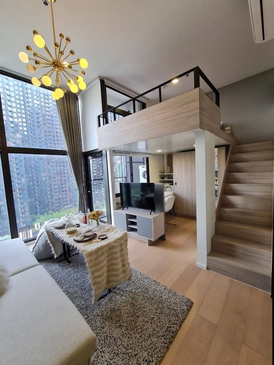 Chewathai Residence Asoke · 1 Bed Condo, 31 sqm, for Sale or Rent