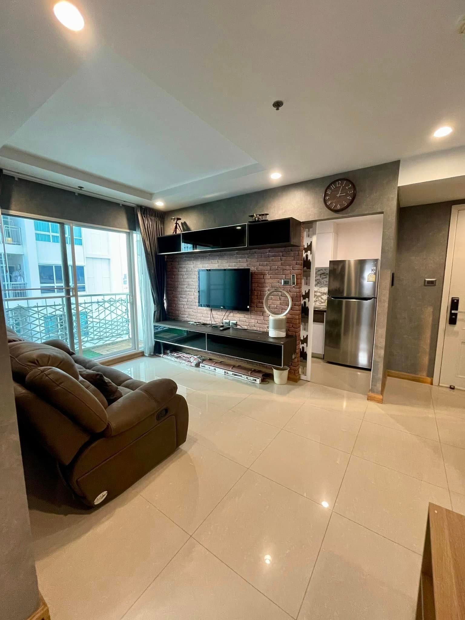 Supalai Wellington II · 2 Beds Condo, 66.56 sqm, for Sale or Rent