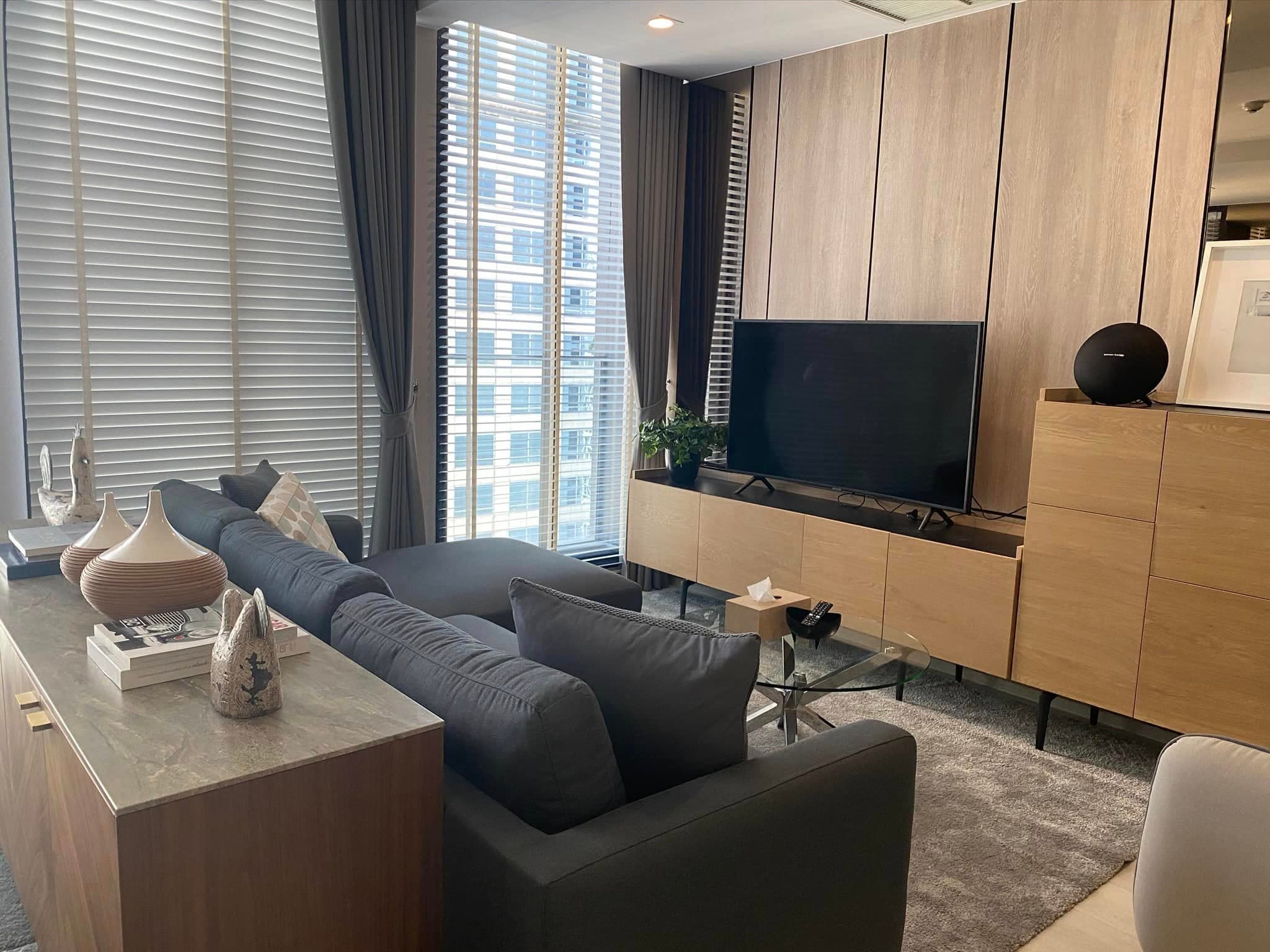 ขาย/เช่า คอนโด Noble Ploenchit · 2 ห้องนอน · 104 ตร.ม.