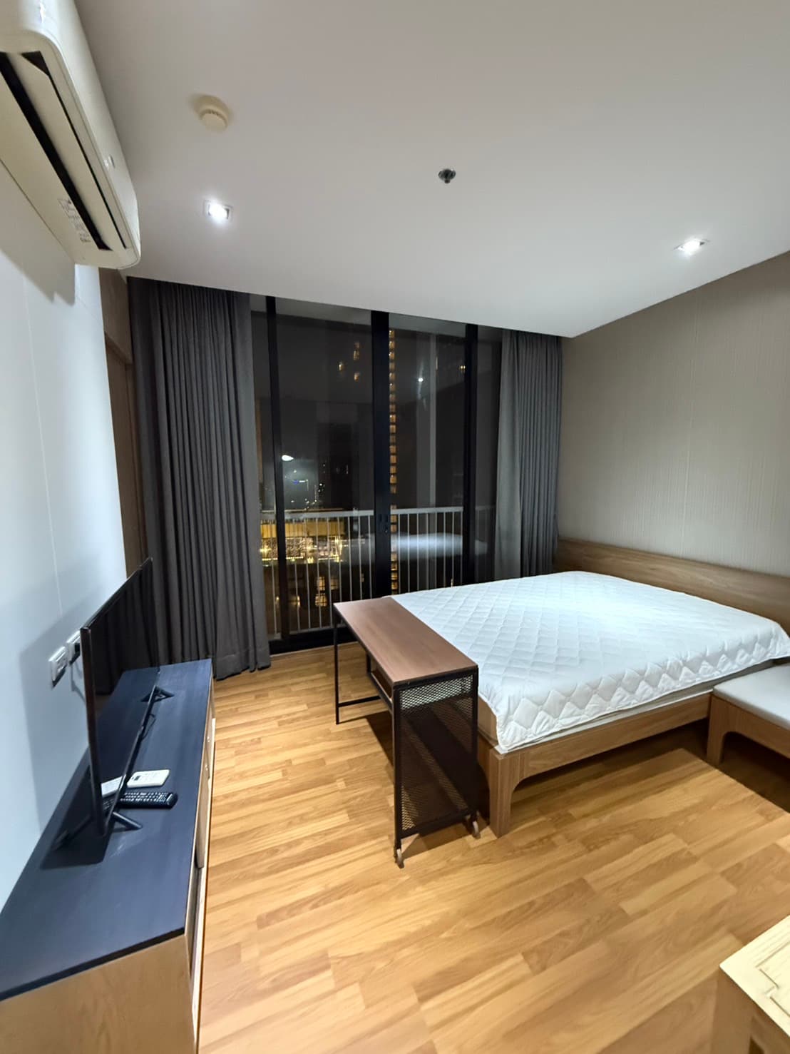 ให้เช่า คอนโด Park Origin Phrom Phong · 1 ห้องนอน · 29 ตร.ม.