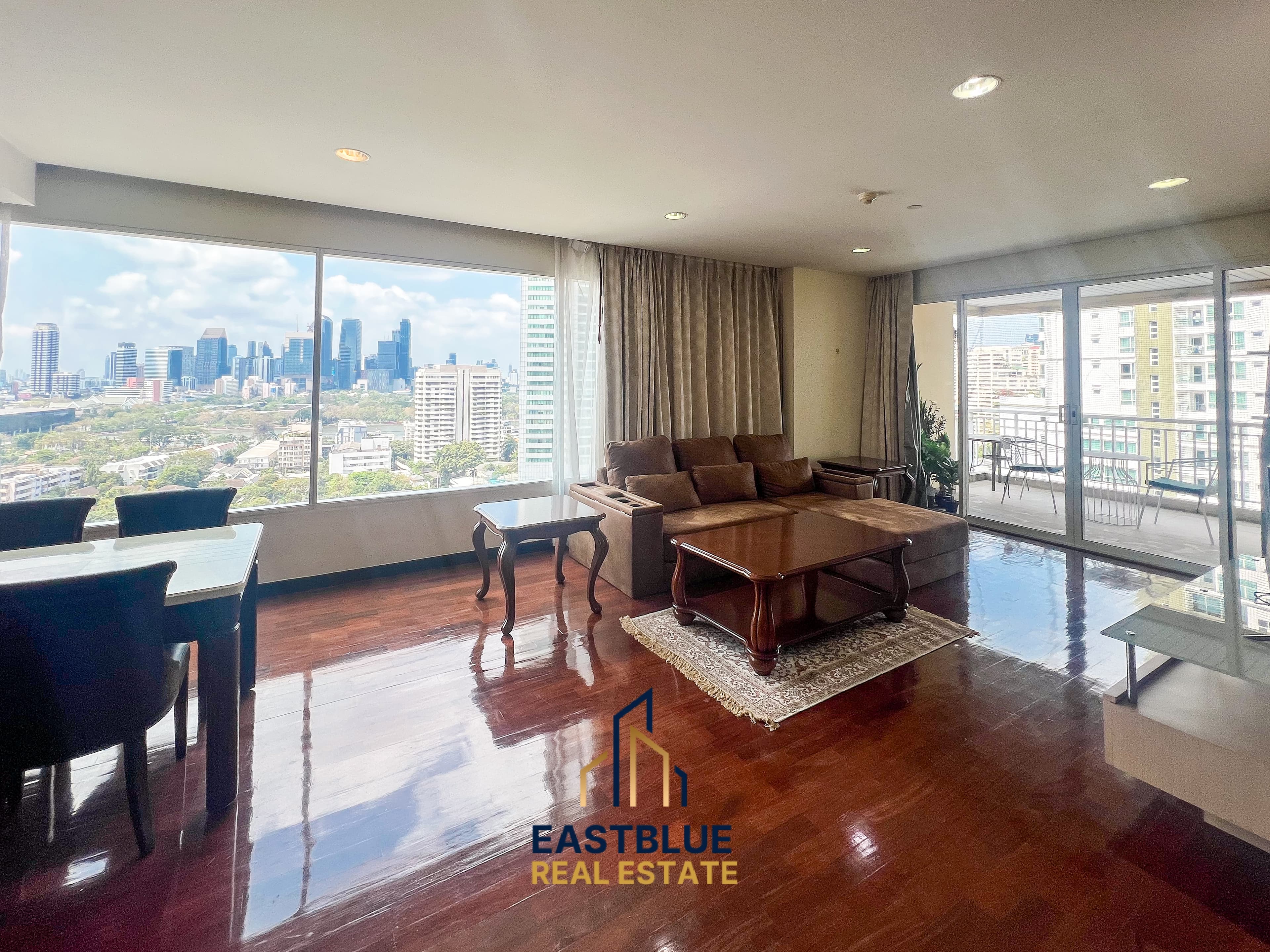ขาย คอนโด Wilshire · 3 ห้องนอน · 165.5 ตร.ม.